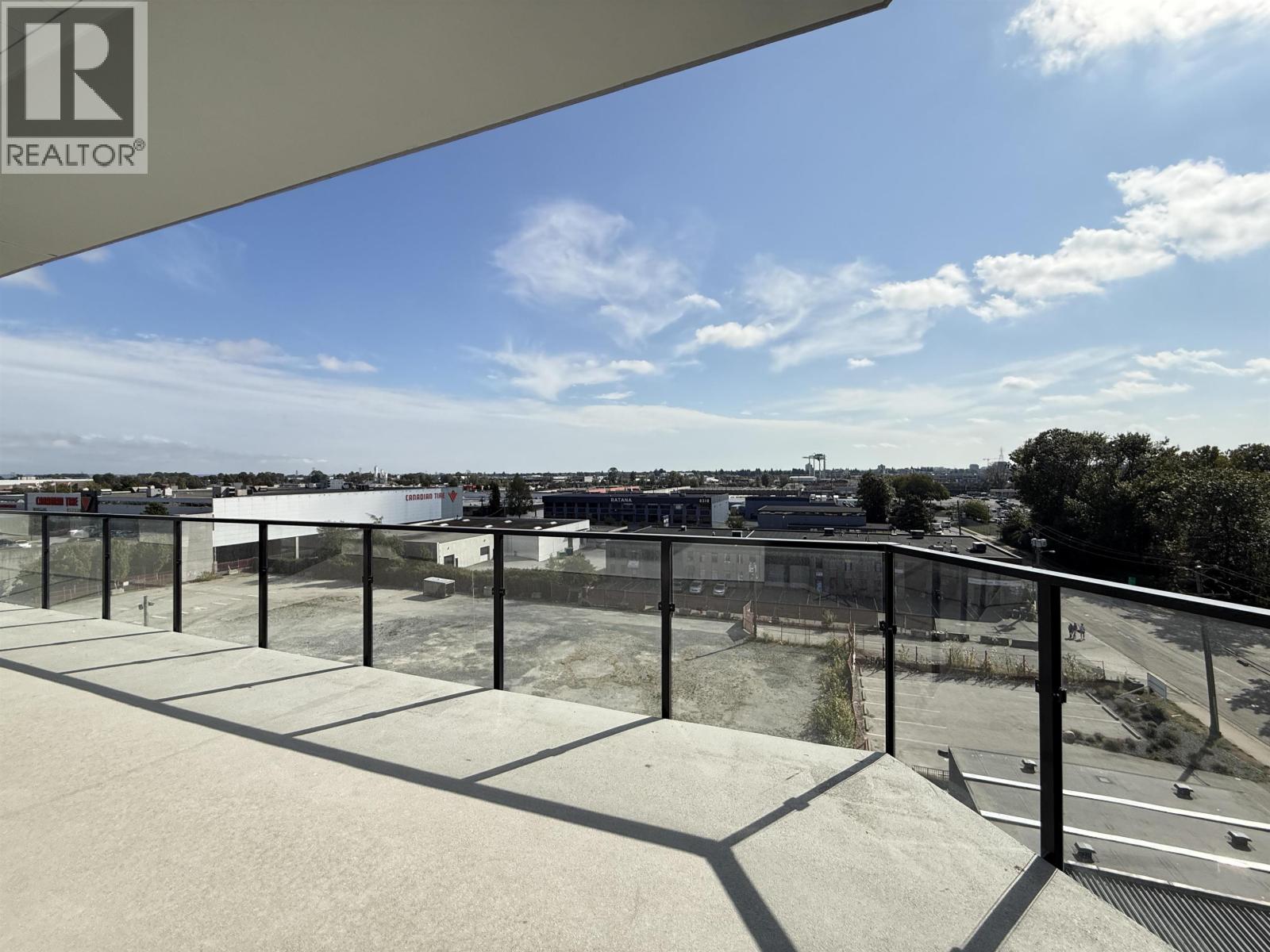 460 8250 Manitoba Street Property Photo 13