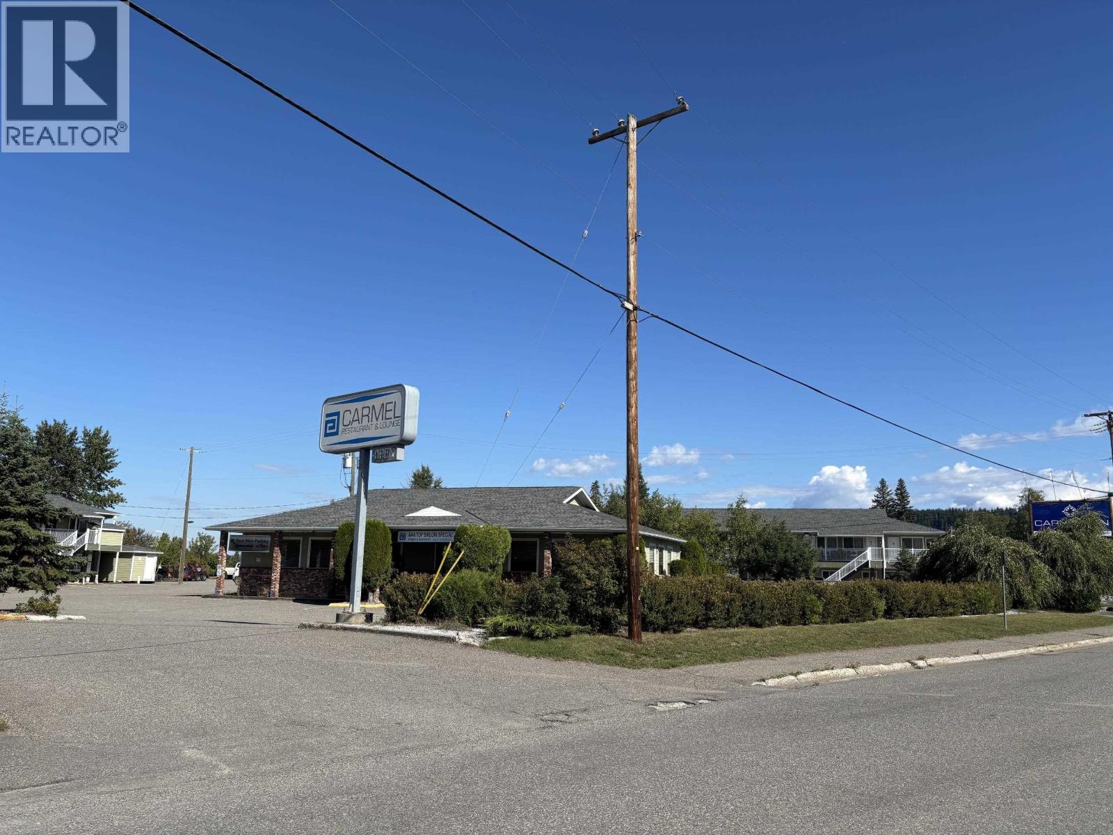 1538 S 97 Highway Property Photo 1
