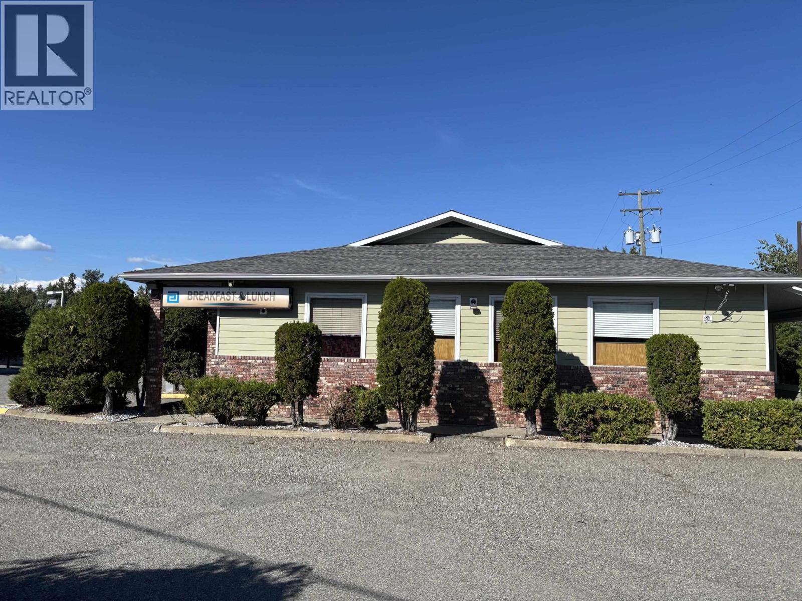 1538 S 97 Highway Property Photo 2