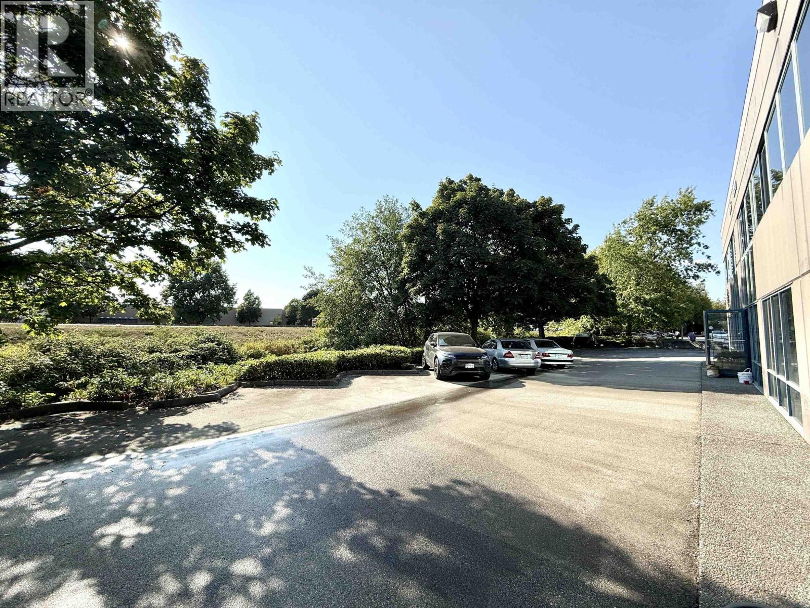 2125/2130/2135 13560 Maycrest Way Property Photo 16