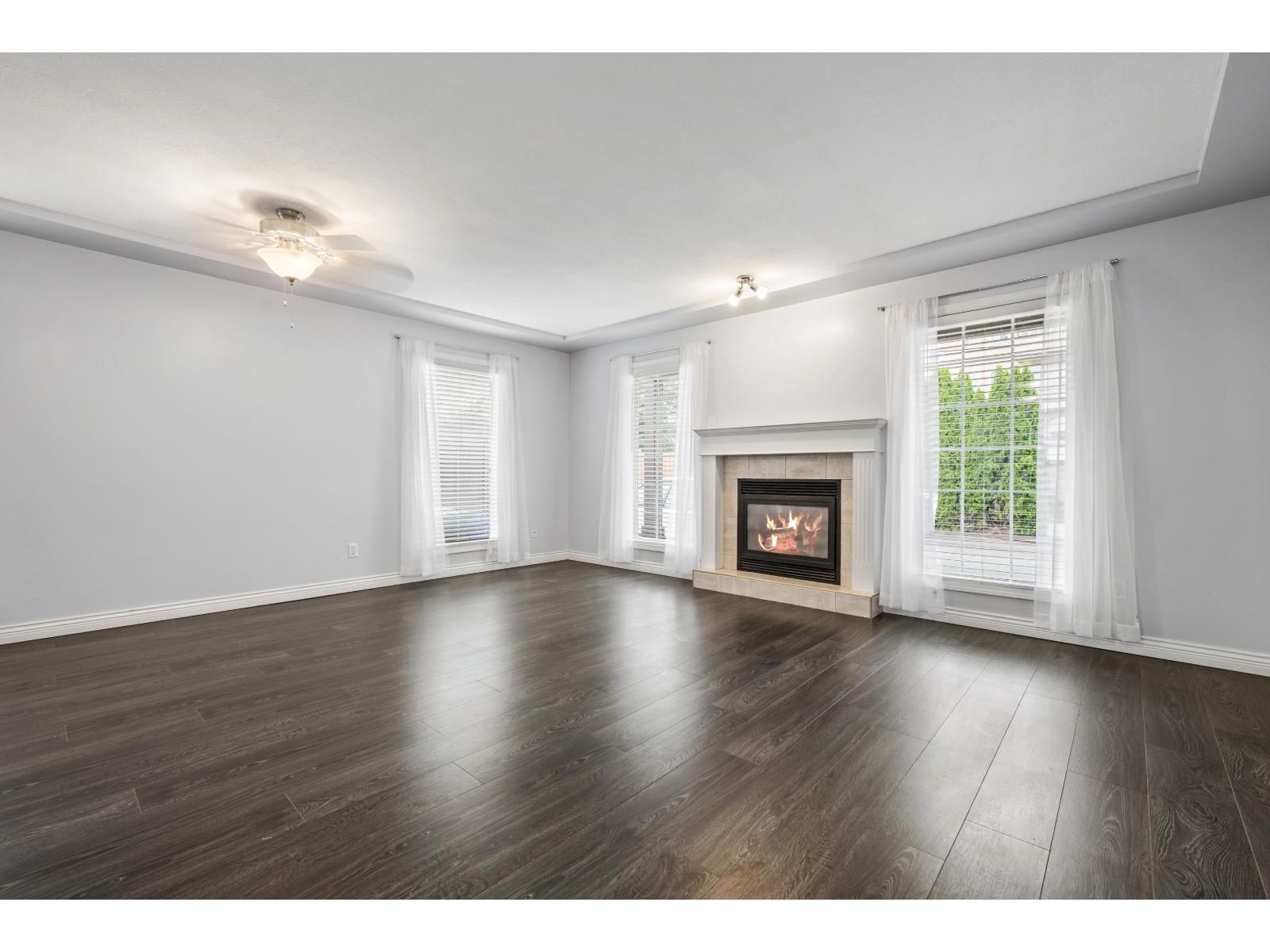 46008 Bole Avenue #2 & 4 Property Photo 2