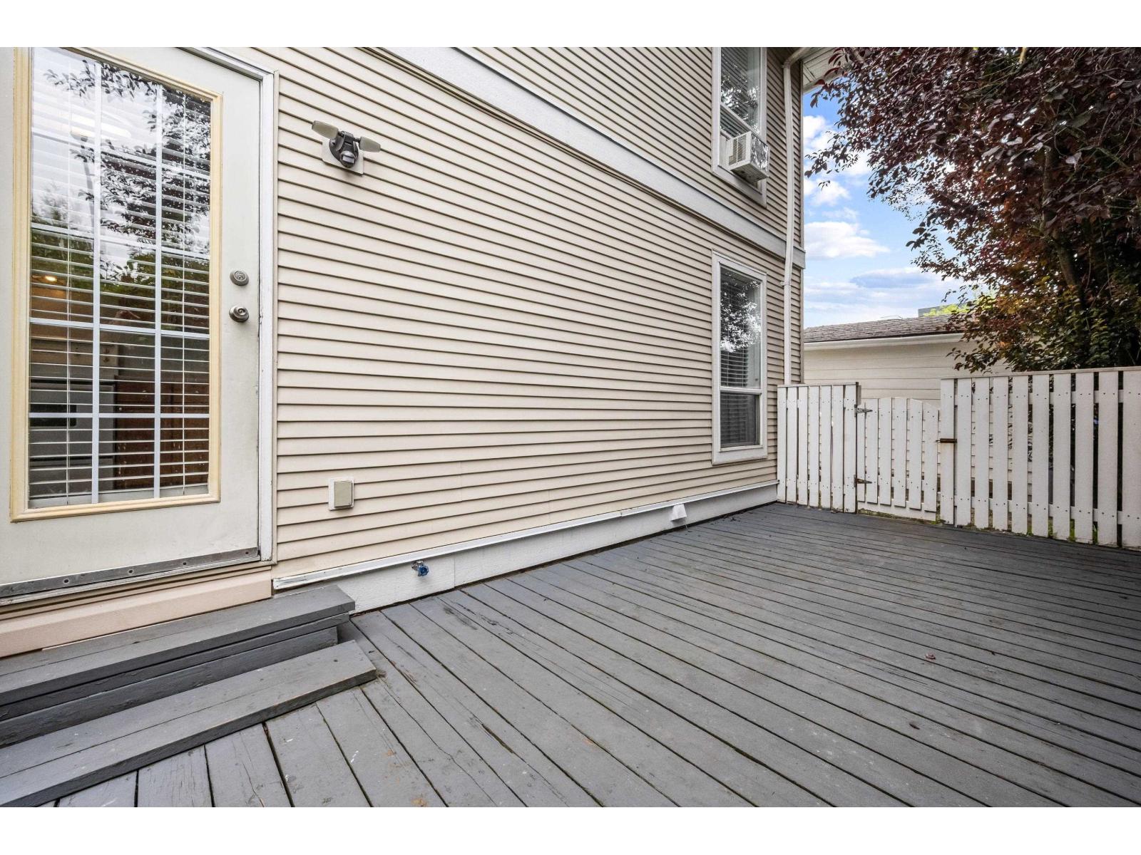 46008 Bole Avenue #2 & 4 Property Photo 20