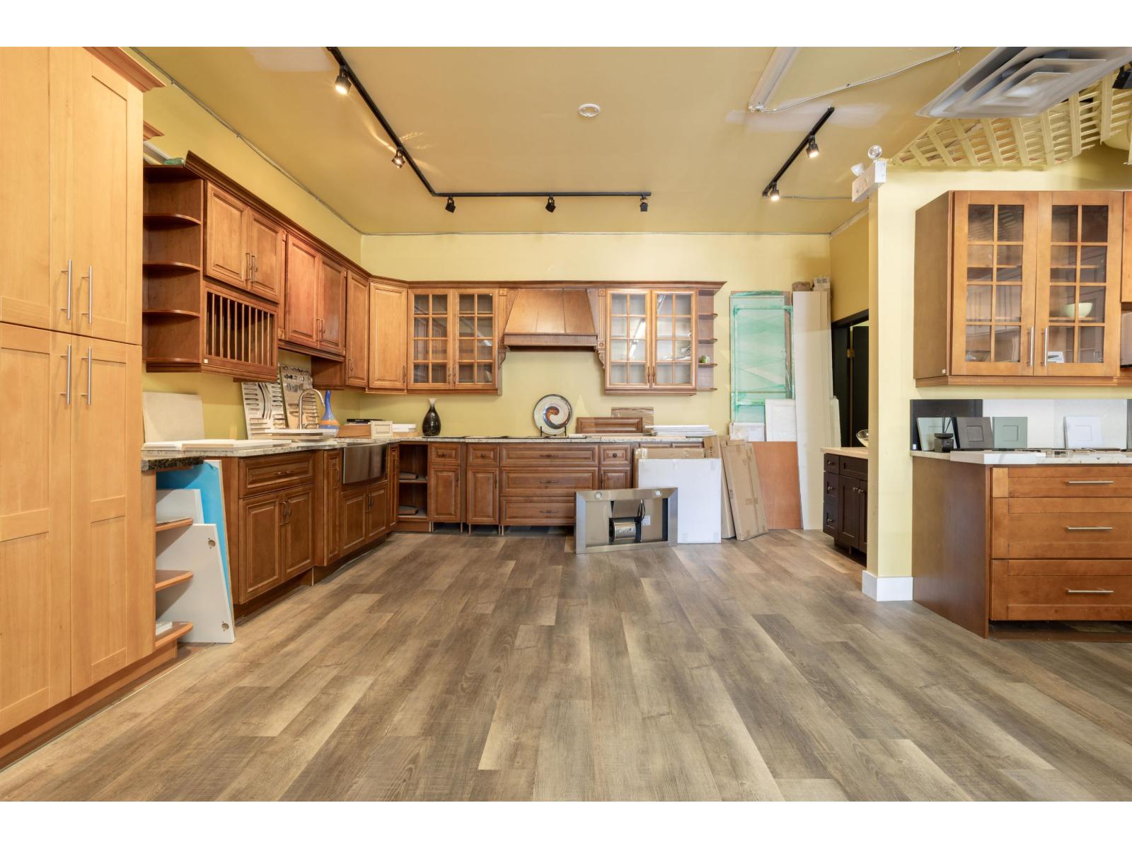 103 15585 24 Avenue Property Photo 12