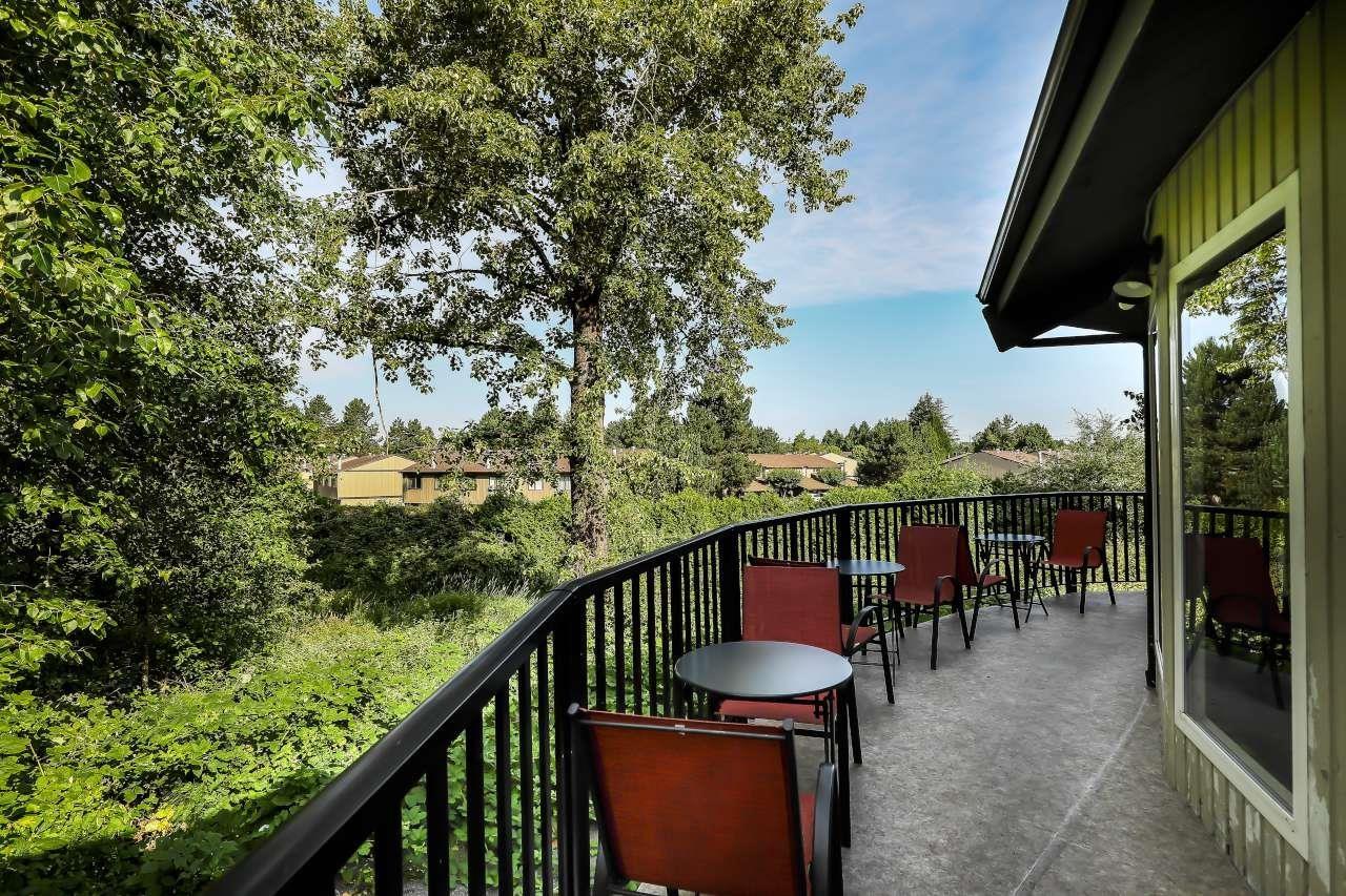 27083 Fraser Highway Property Photo 4