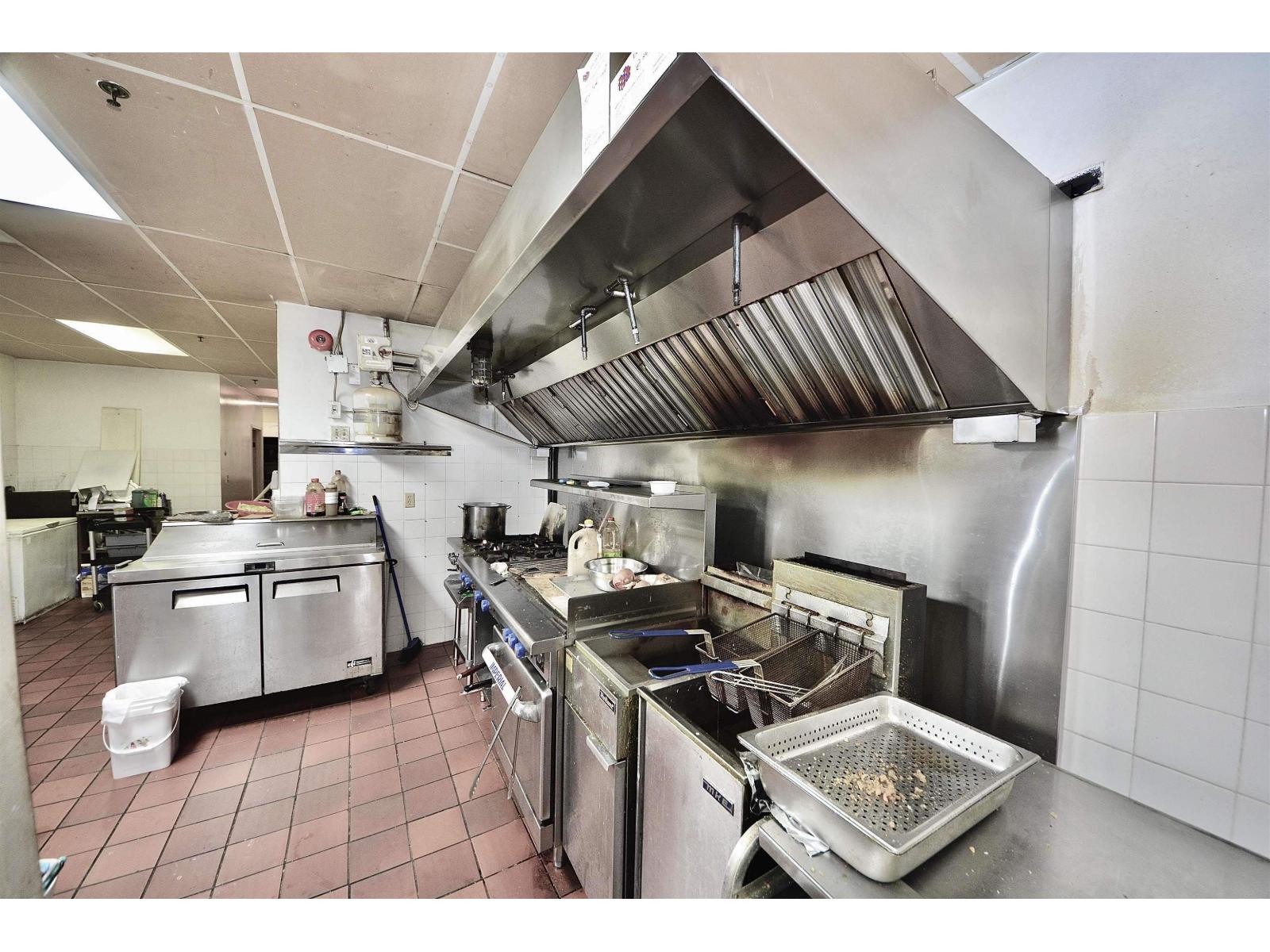 20488 Fraser Highway Property Photo 2