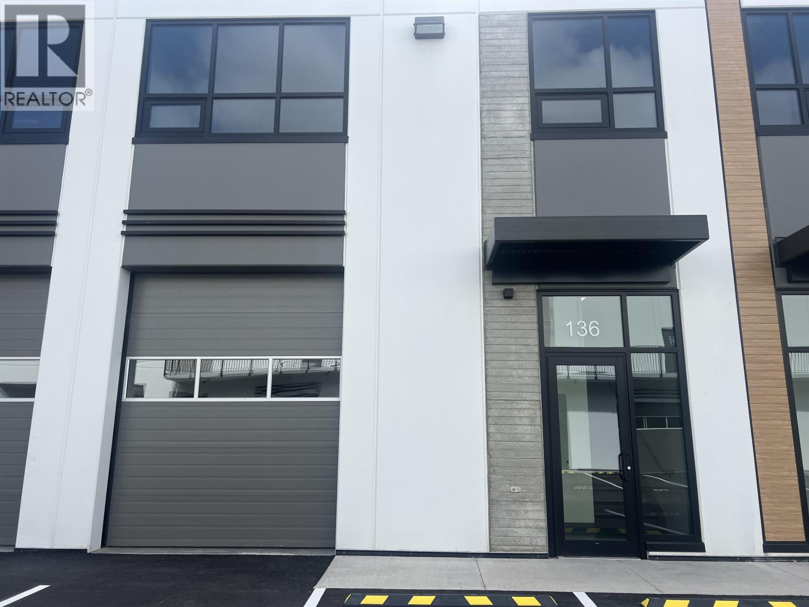 136 8710 Barnard Street Property Photo 3