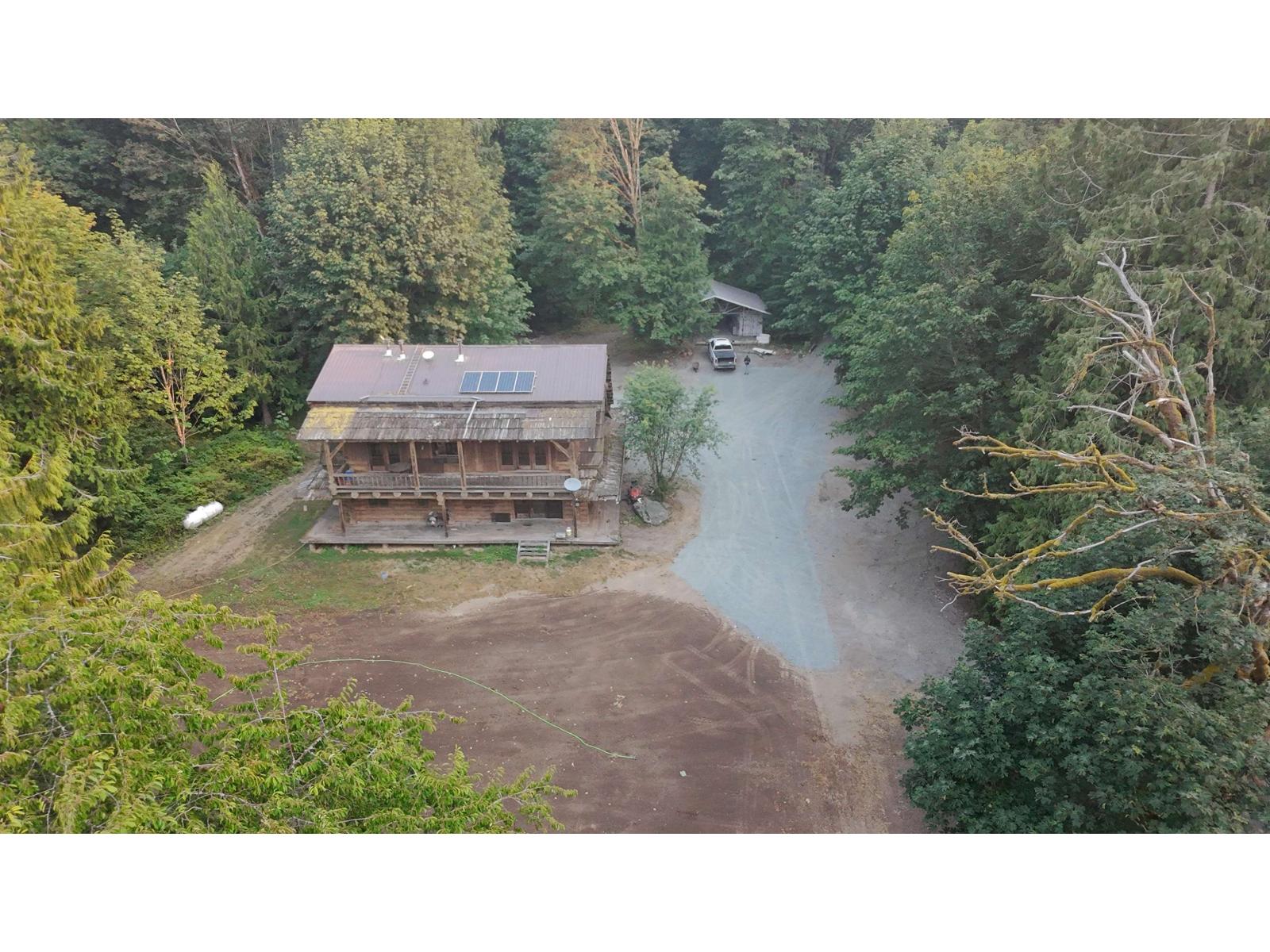 55270 Chilliwack Bench Fsr Road Property Photo 4