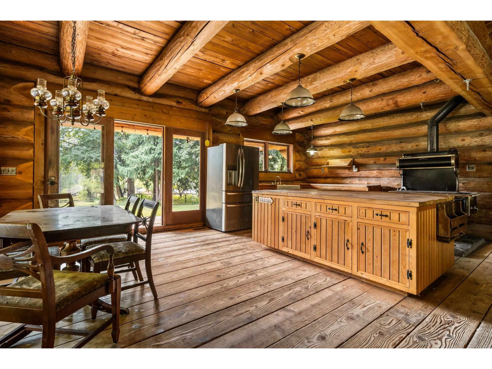 55270 Chilliwack Bench Fsr Road Property Photo 11