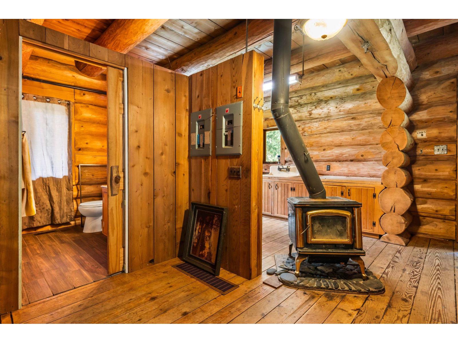 55270 Chilliwack Bench Fsr Road Property Photo 14