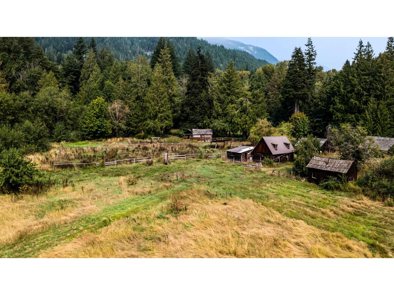 55270 Chilliwack Bench Fsr Road Property Photo 32