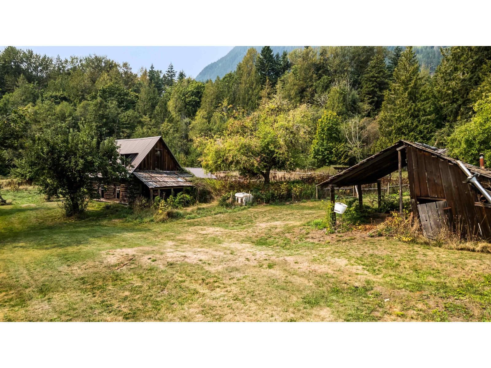 55270 Chilliwack Bench Fsr Road Property Photo 34