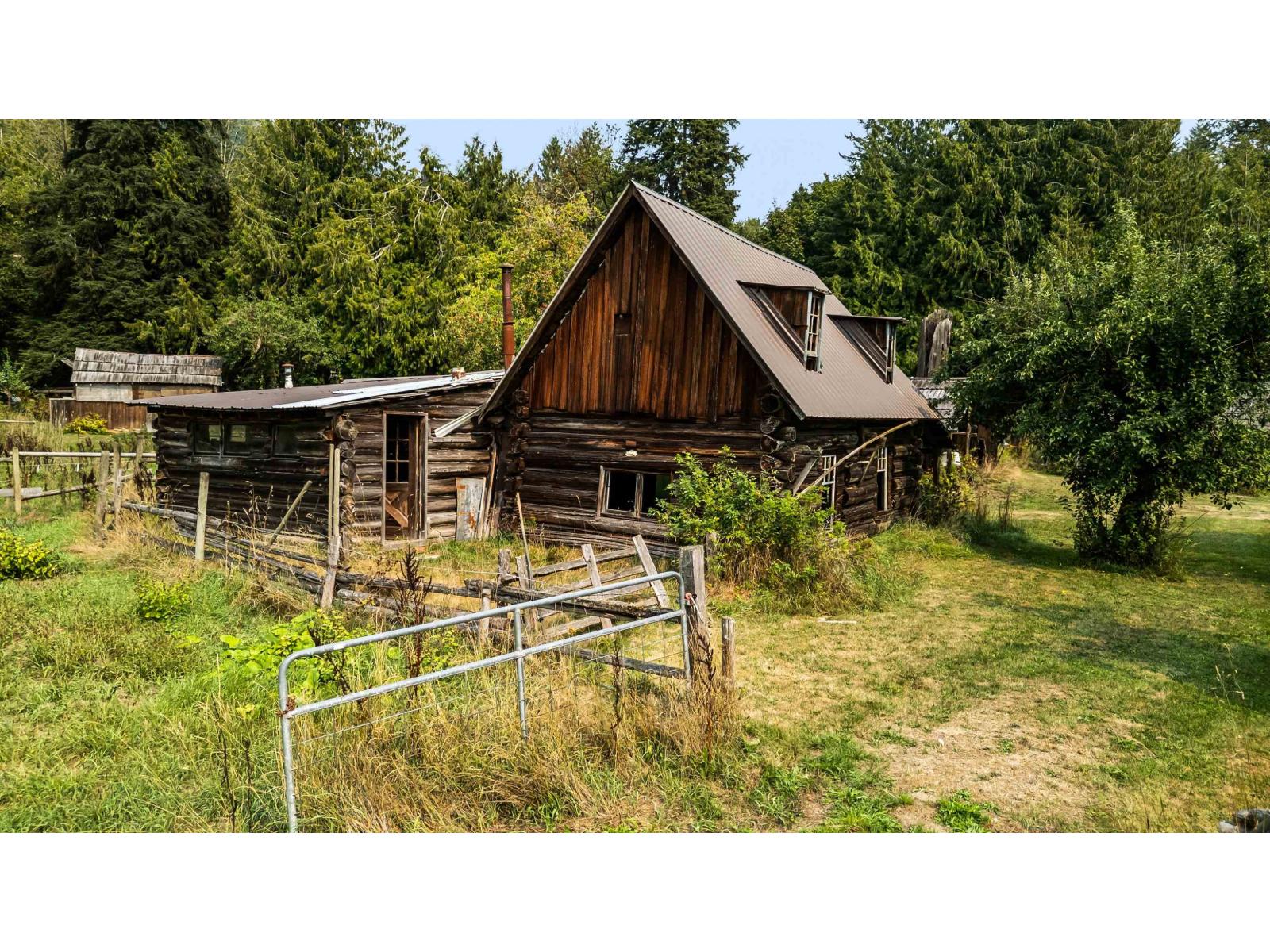 55270 Chilliwack Bench Fsr Road Property Photo 37