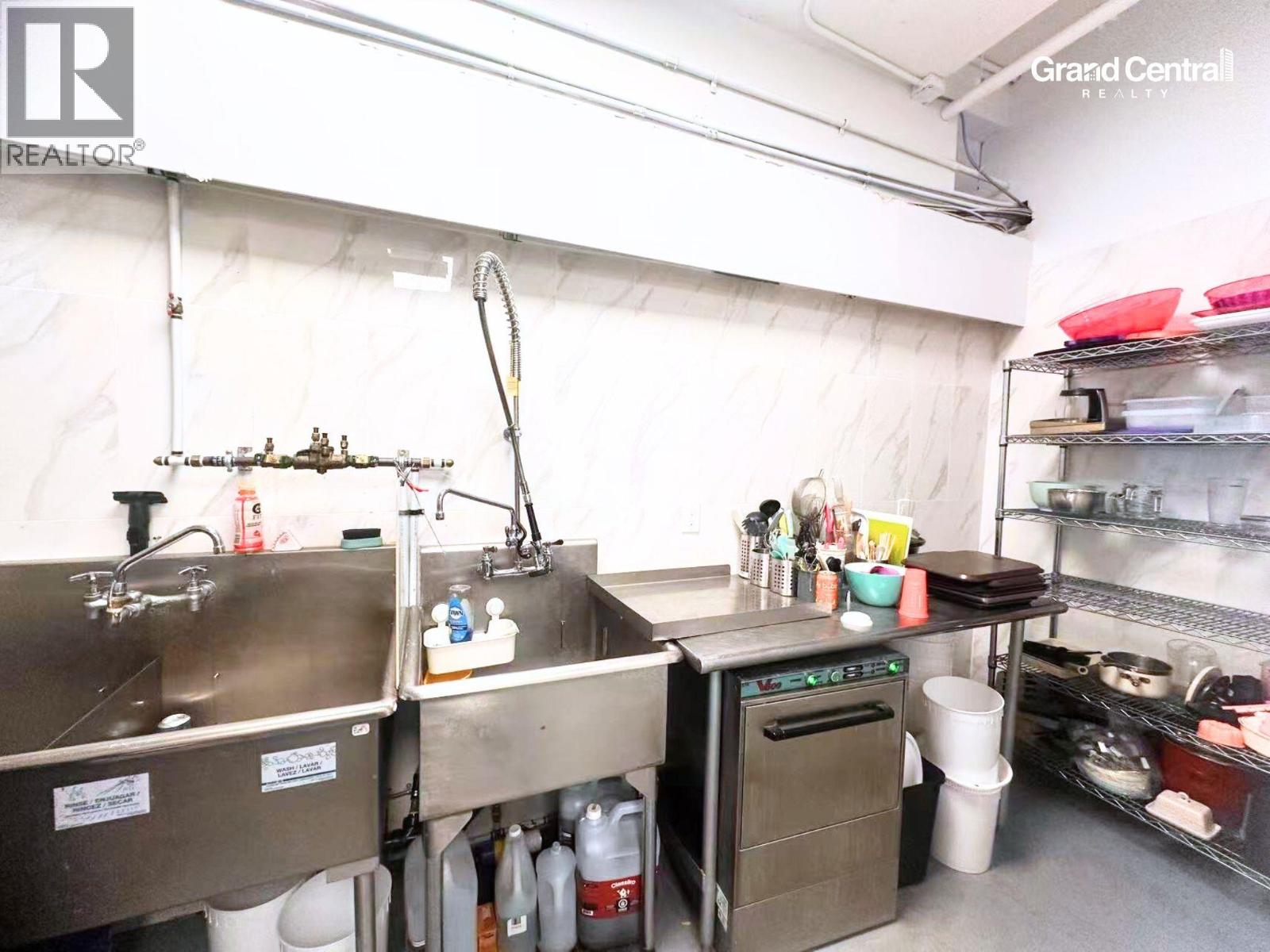 101b 2748 Lougheed Highway Property Photo 22
