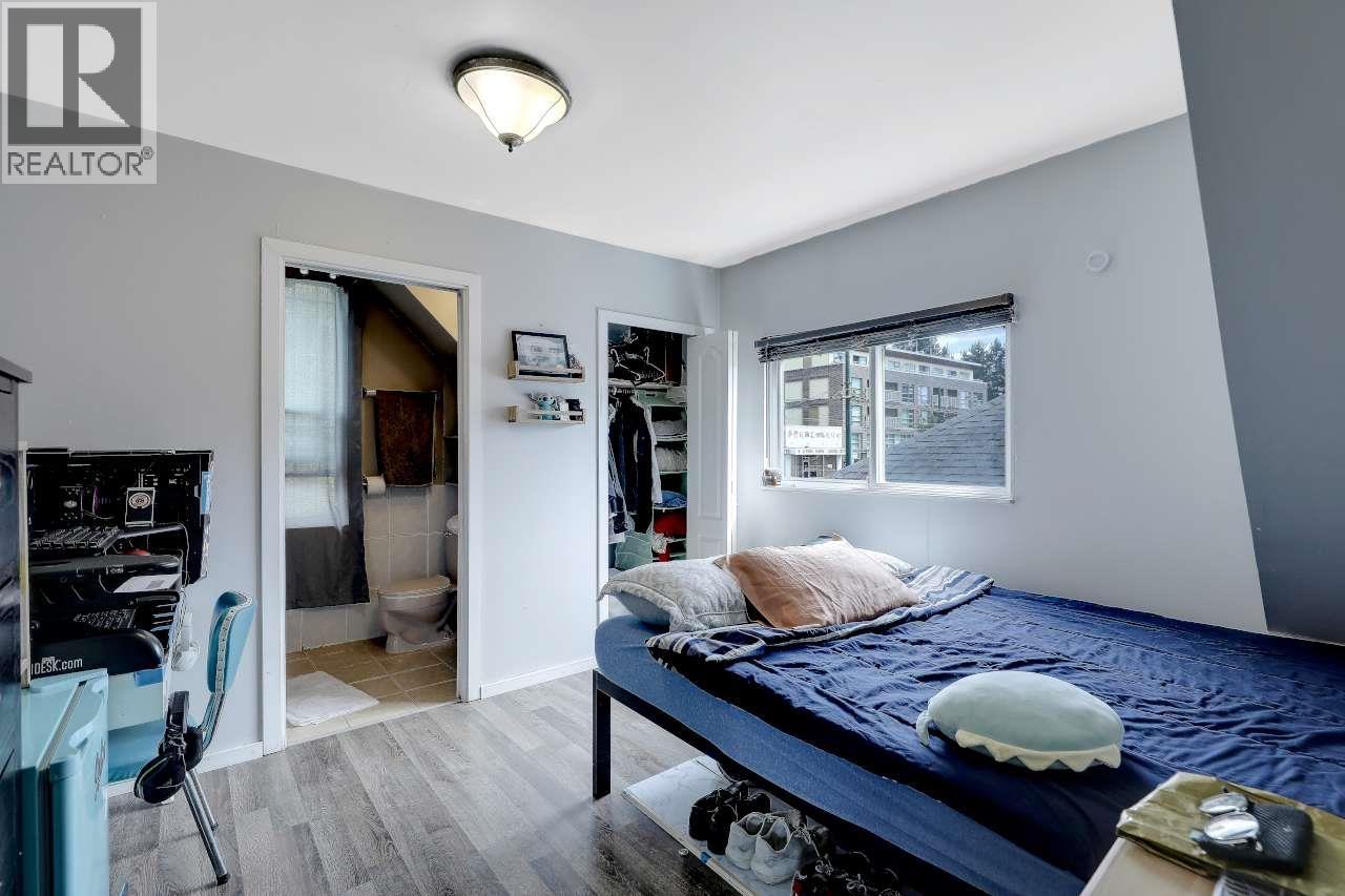 4265 Slocan Street Property Photo 30