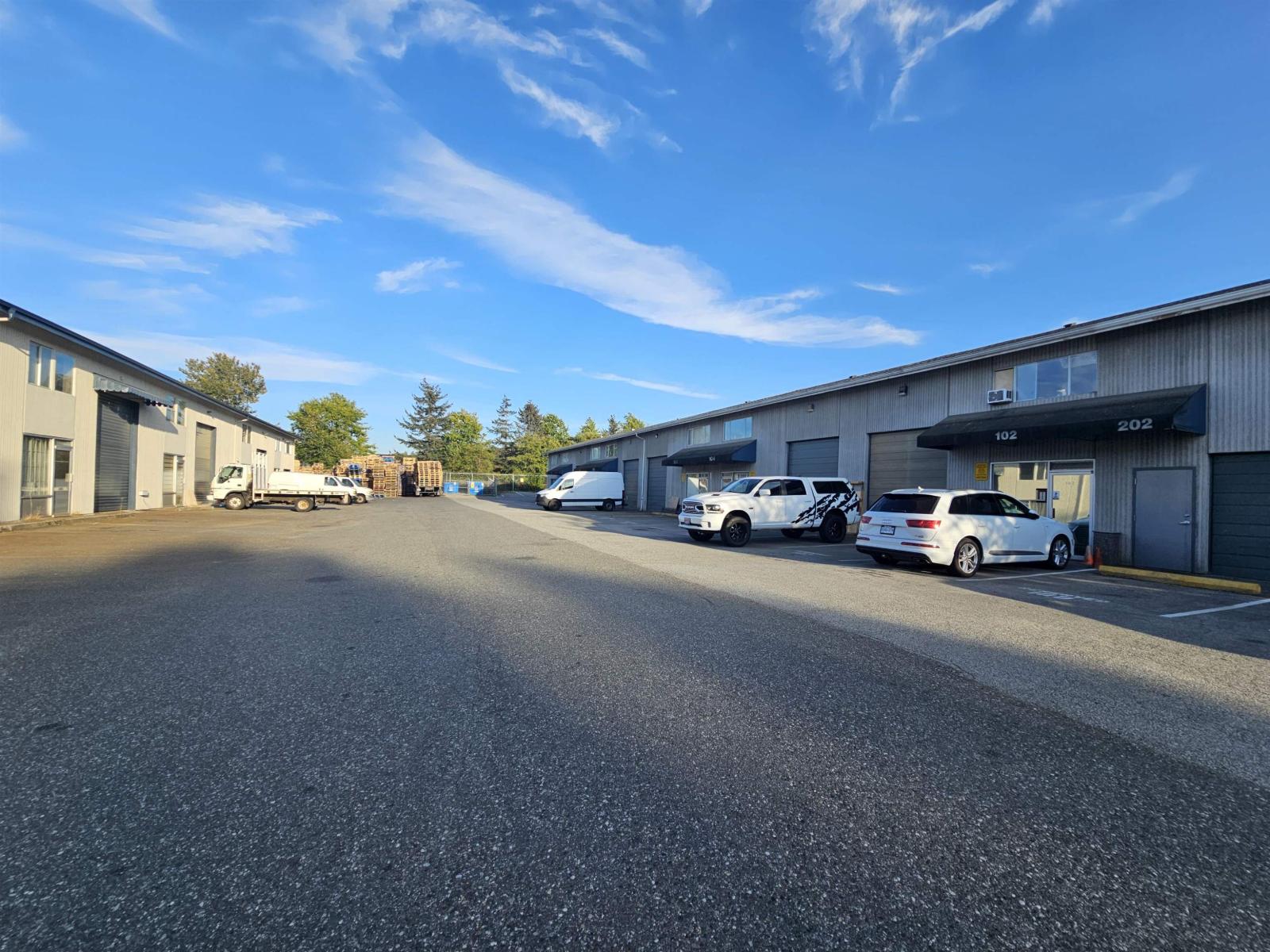 106 11538 132a Street Property Photo 1
