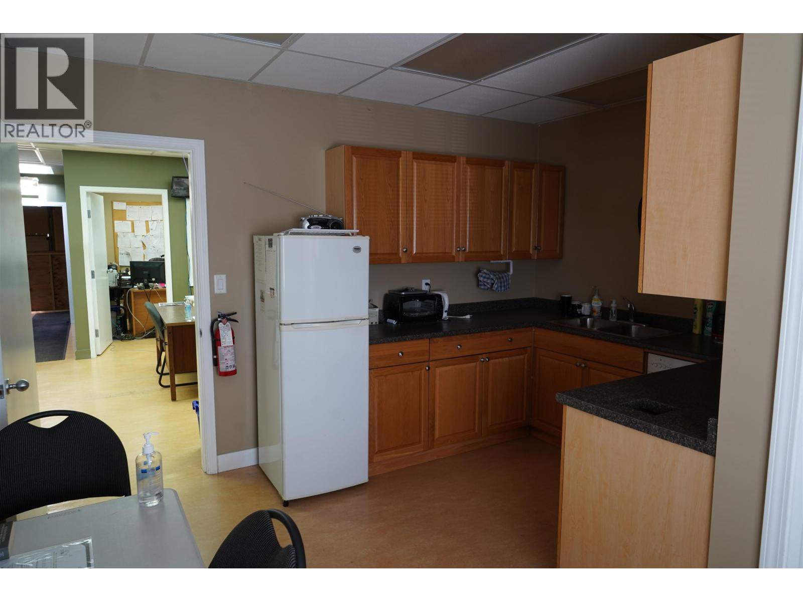 3985 Graveley Street Property Photo 10