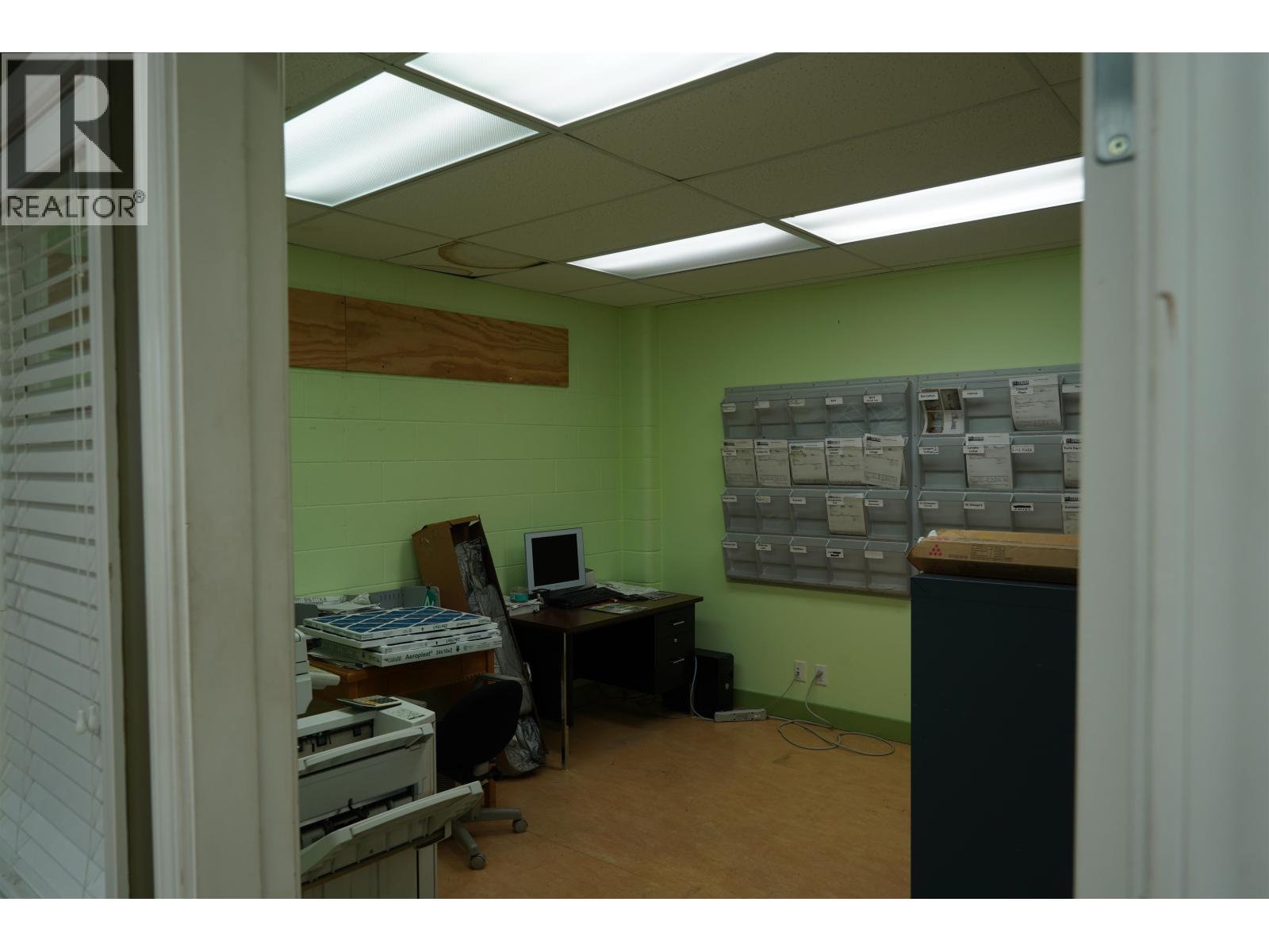 3985 Graveley Street Property Photo 14