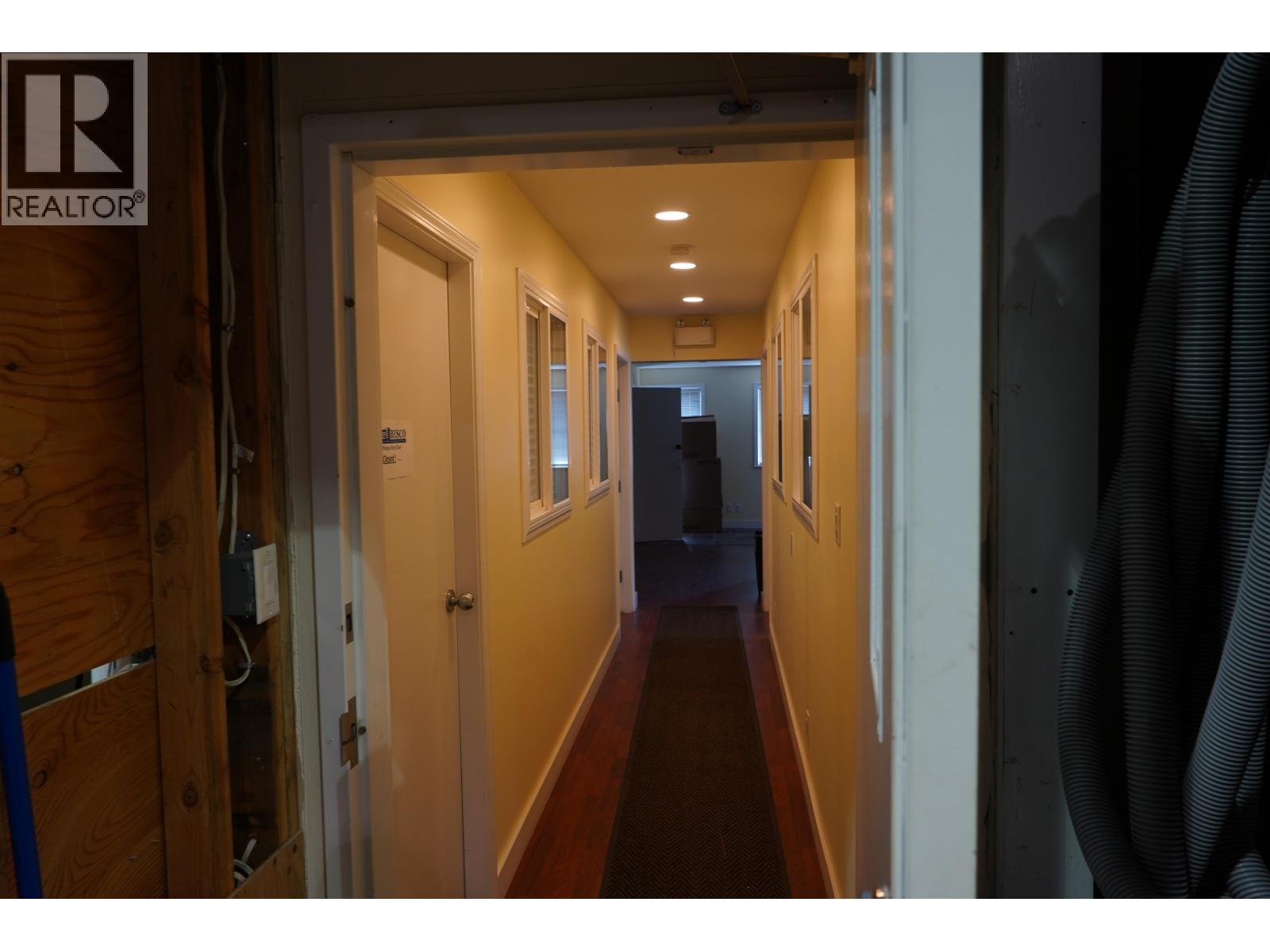 3985 Graveley Street Property Photo 24