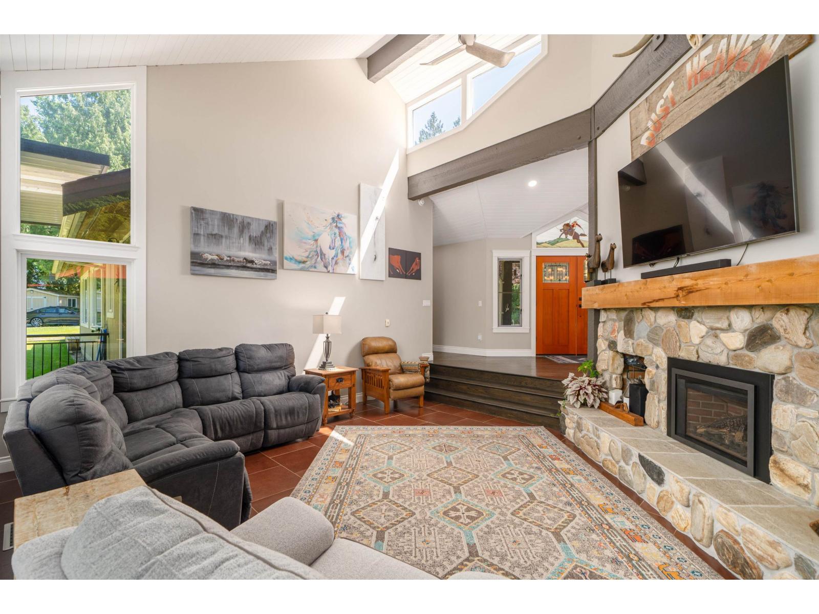 25177 64 Avenue Property Photo 18