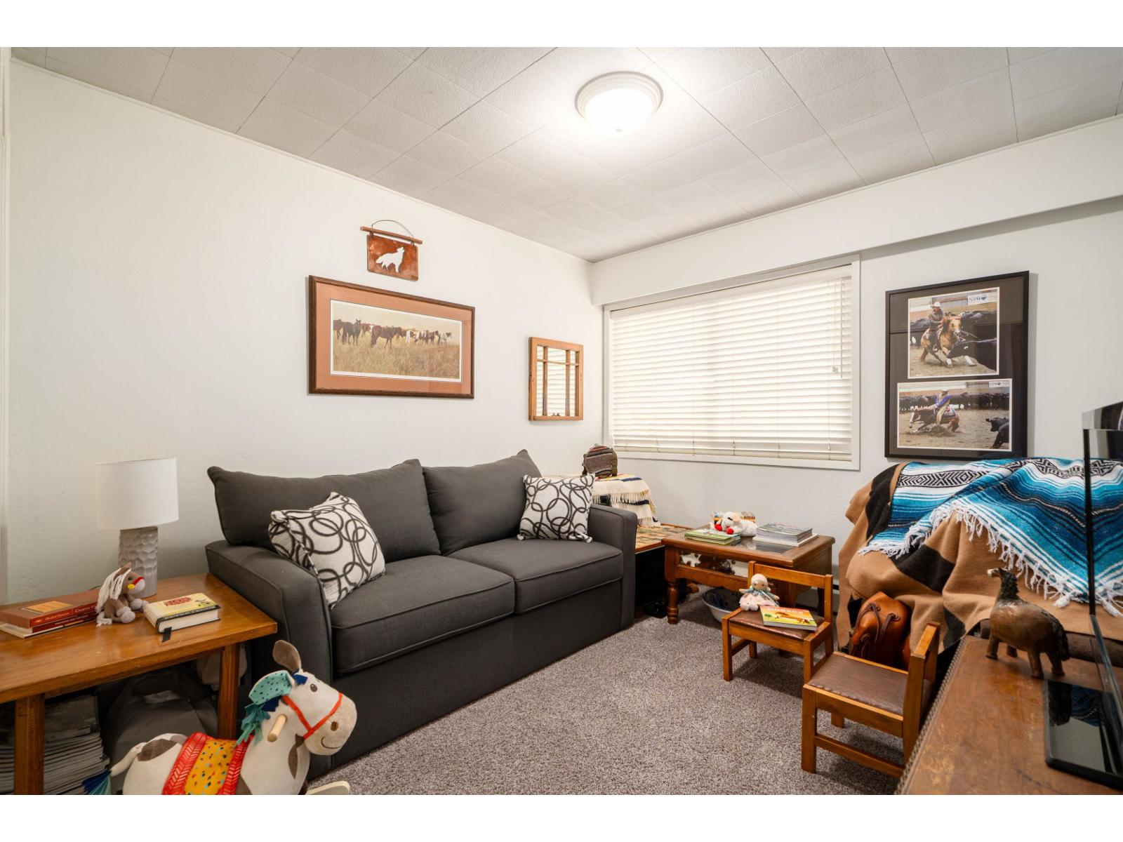 25177 64 Avenue Property Photo 26