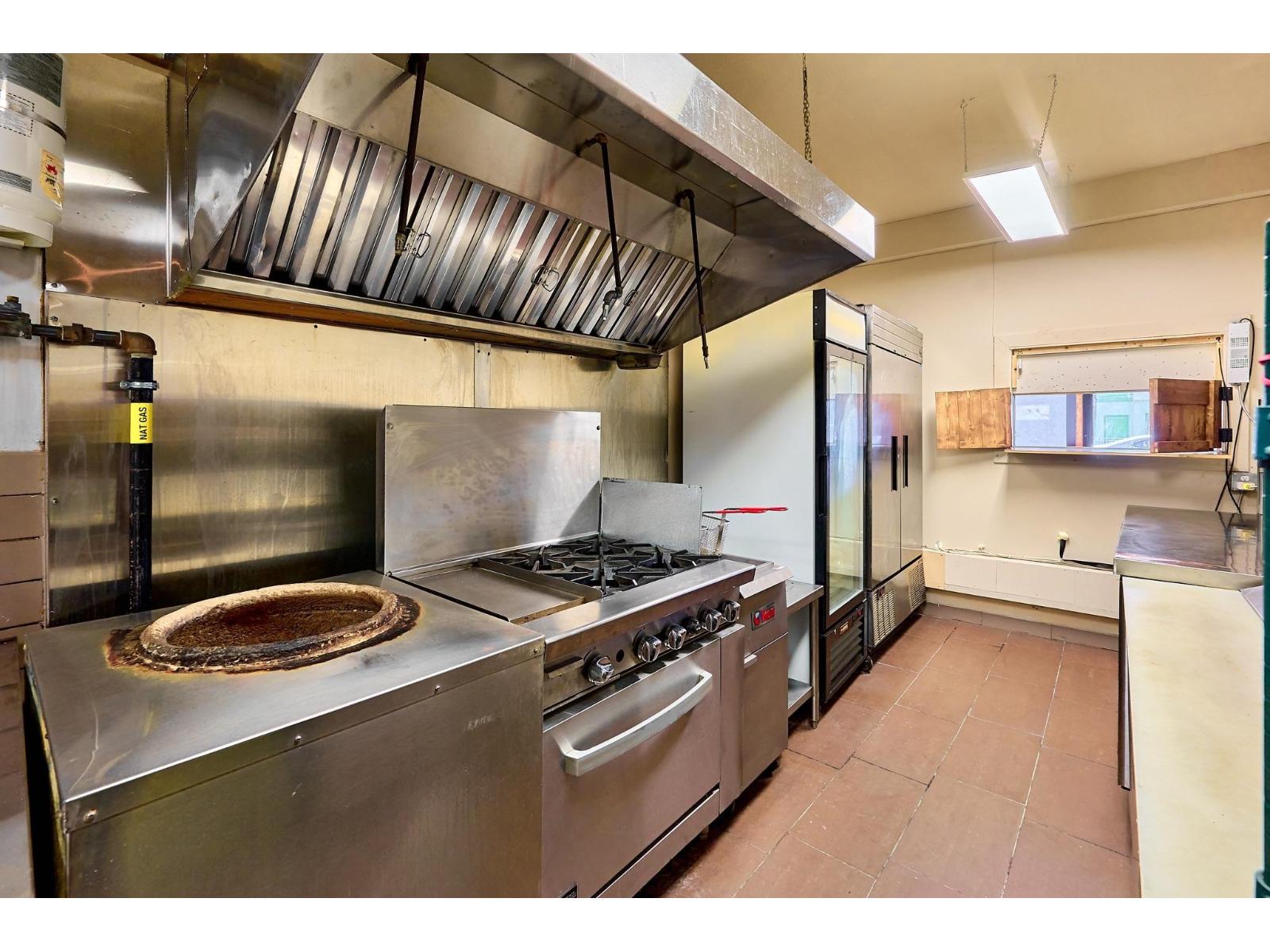 27243 Fraser Highway Property Photo 18