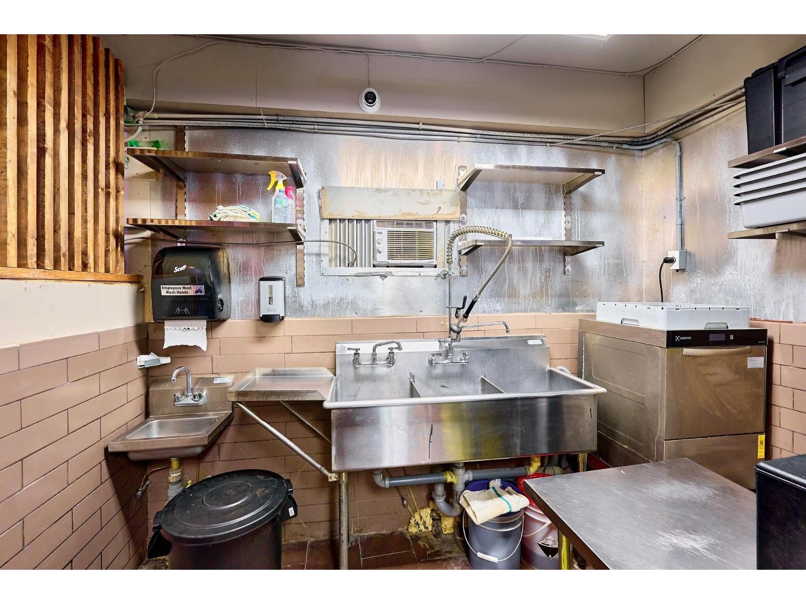 27243 Fraser Highway Property Photo 23