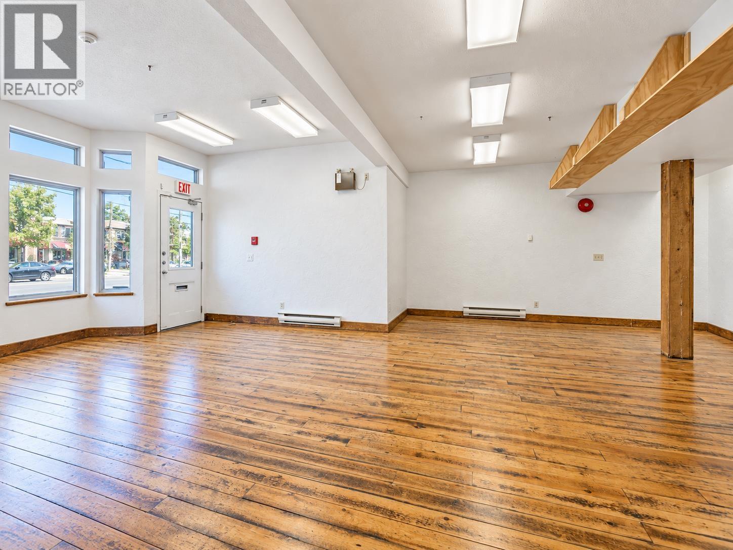 101 12071 First Avenue Property Photo 1