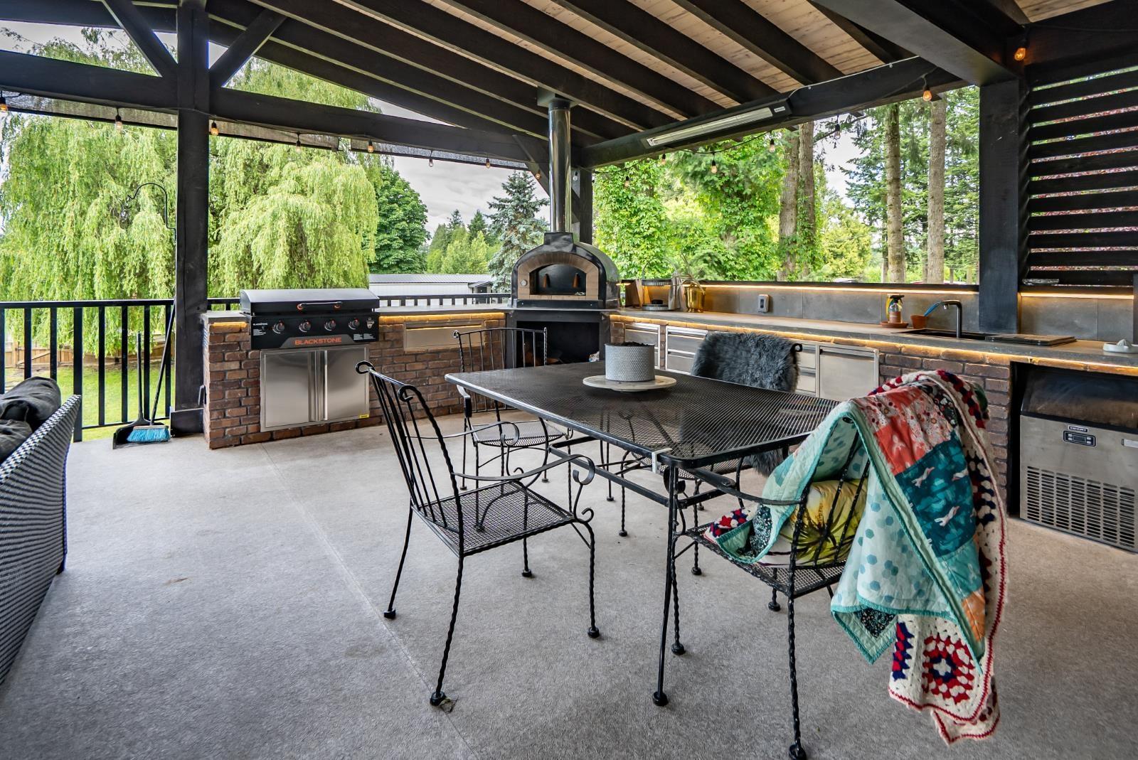 4523 240 Street Property Photo 17
