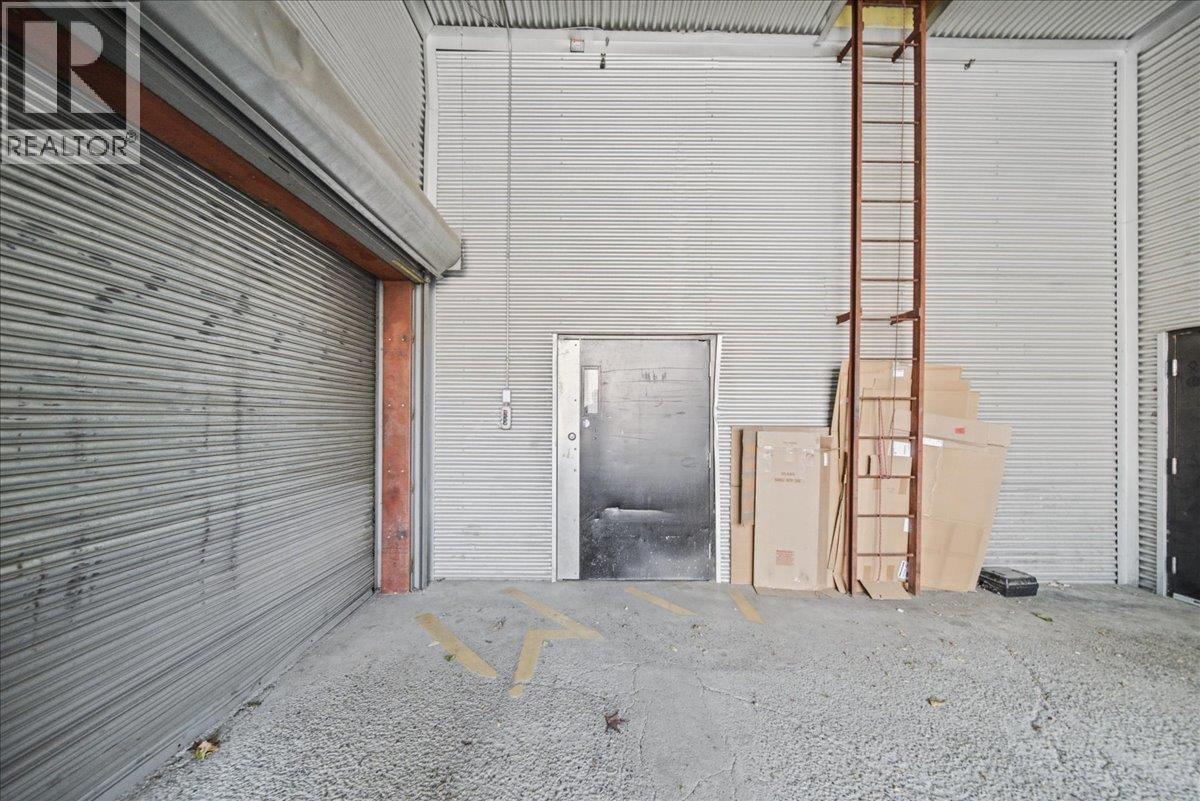 1359 Main Street Property Photo 26