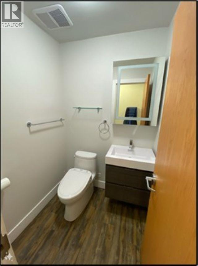 313 2nd Flr-13988 Cambie Road Property Photo 7