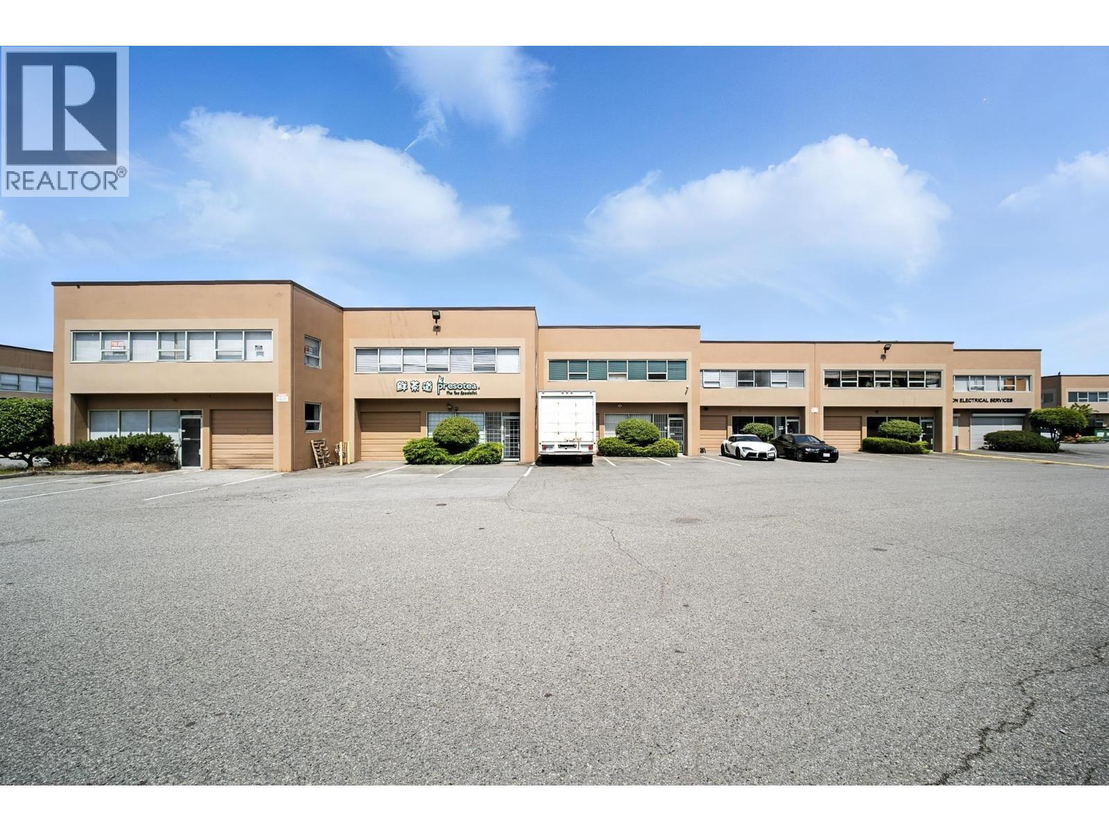 115 6753 GRAYBAR ROAD Property Photo 1