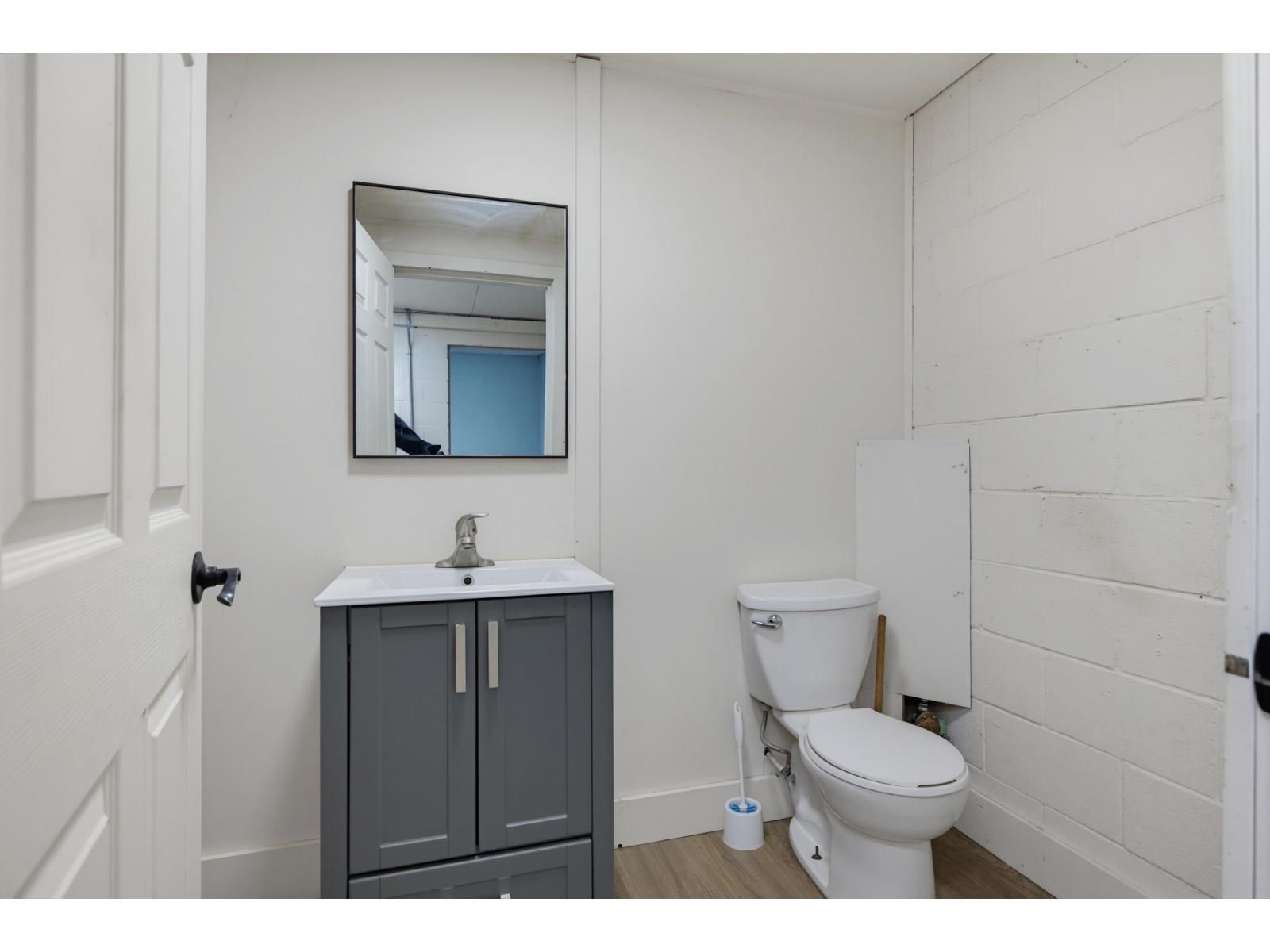 30746 South Fraser Way Property Photo 28