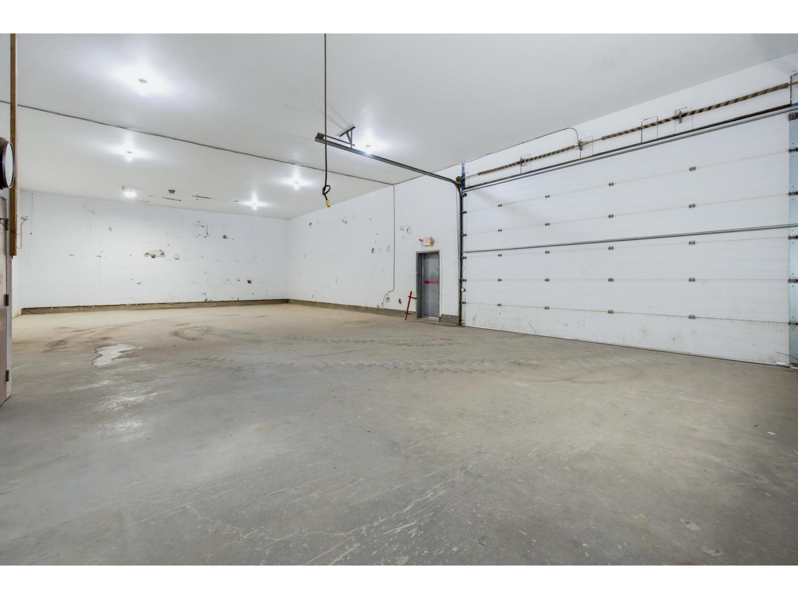 30746 South Fraser Way Property Photo 34