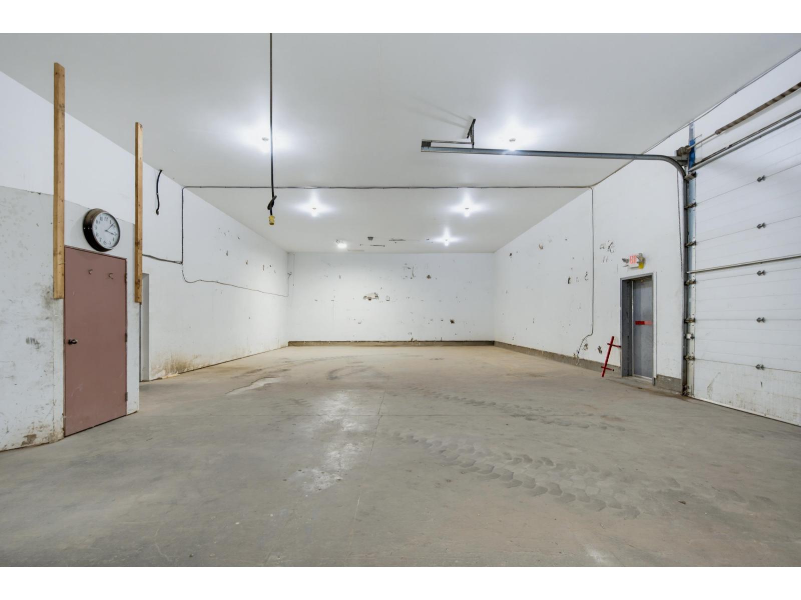 30746 South Fraser Way Property Photo 35