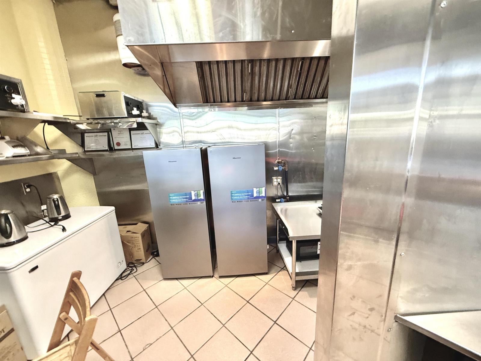 145 1711 152 Street Property Photo 7