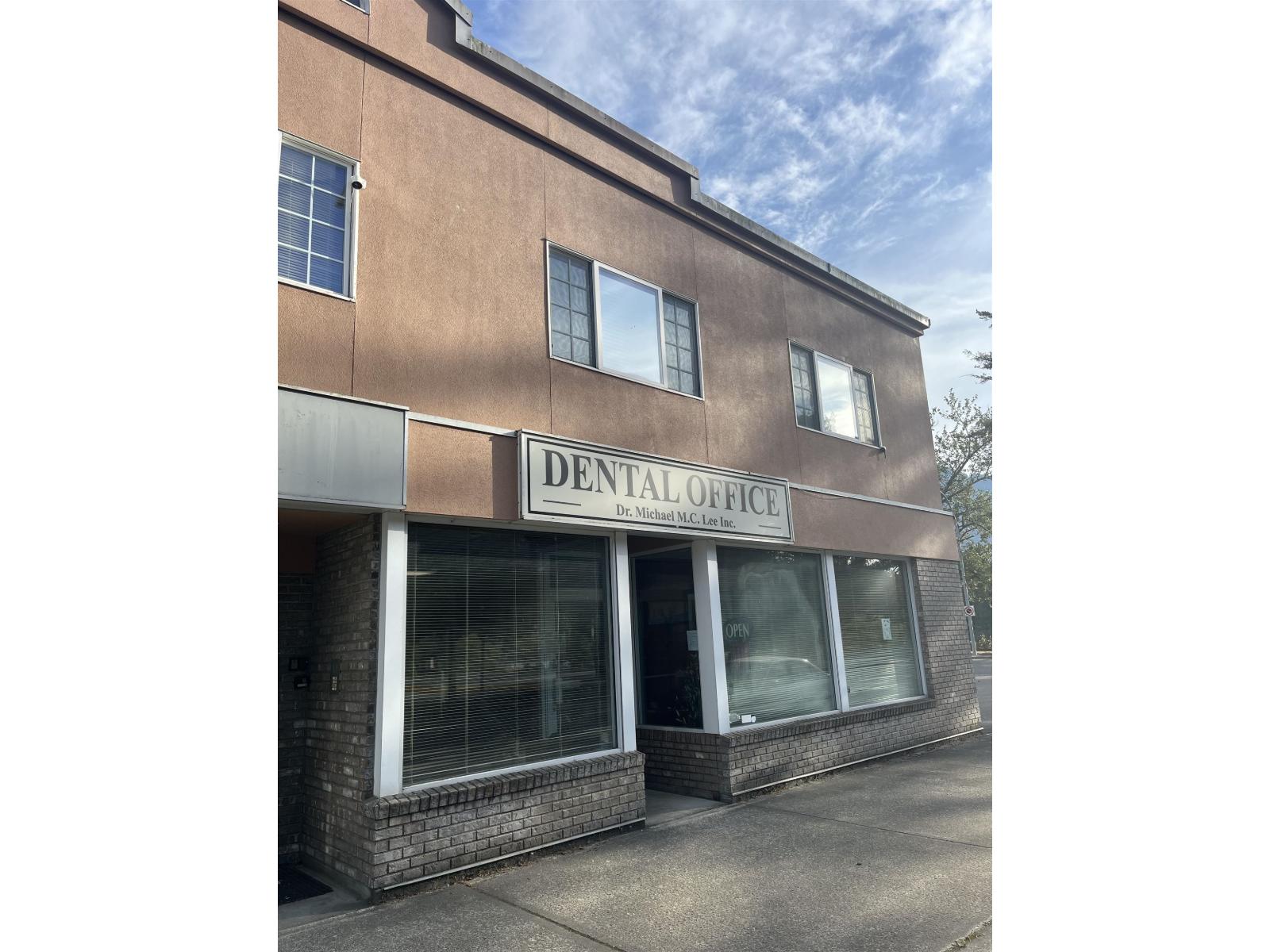 100 Fort Street Property Photo 3