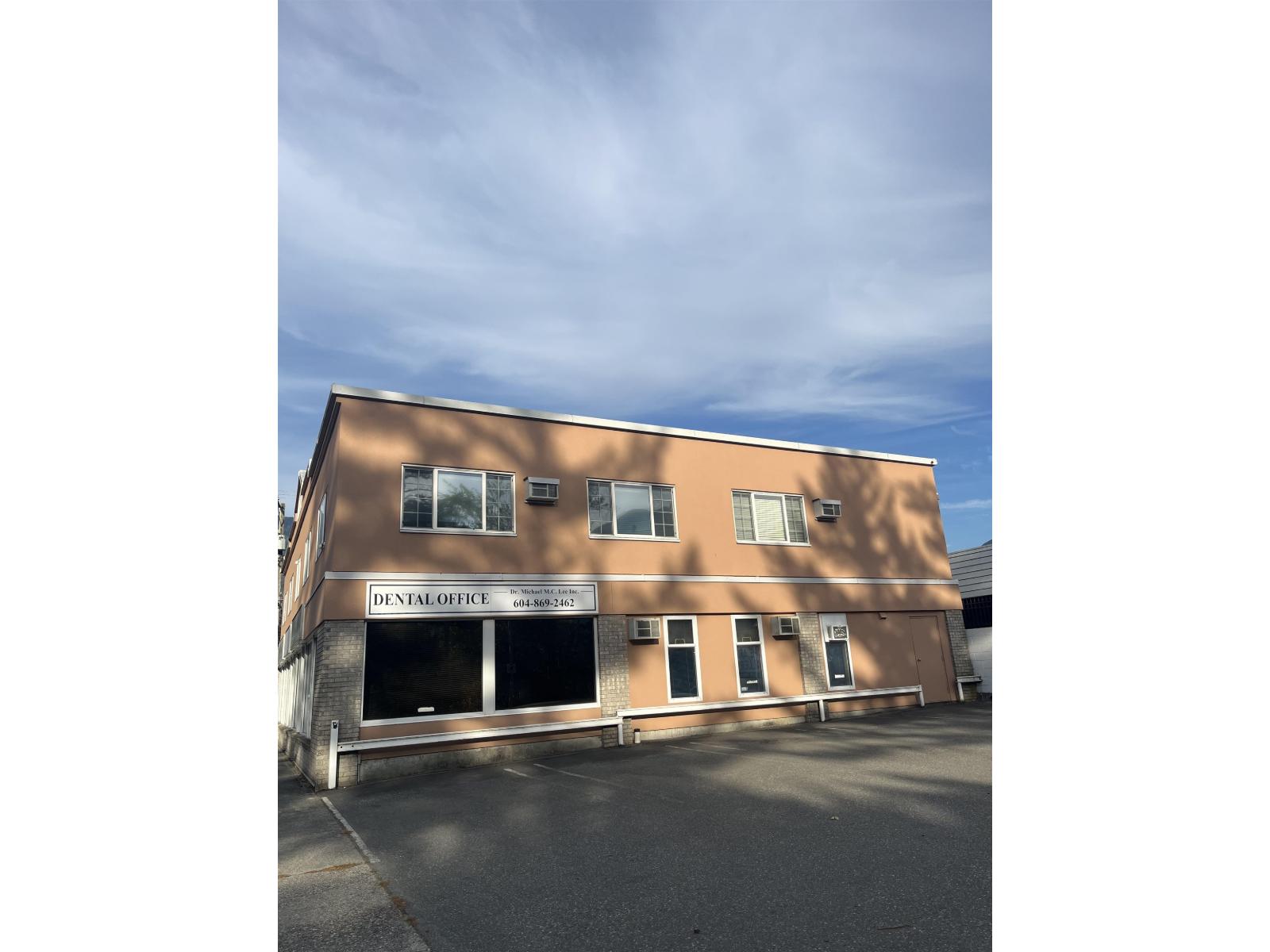100 Fort Street Property Photo 6