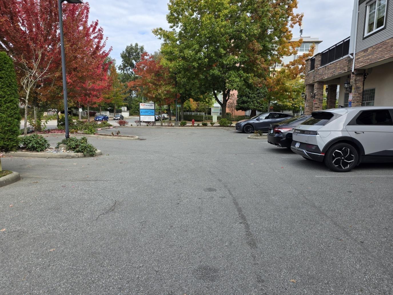 2 12088 75a Avenue Photo de la propriété 1