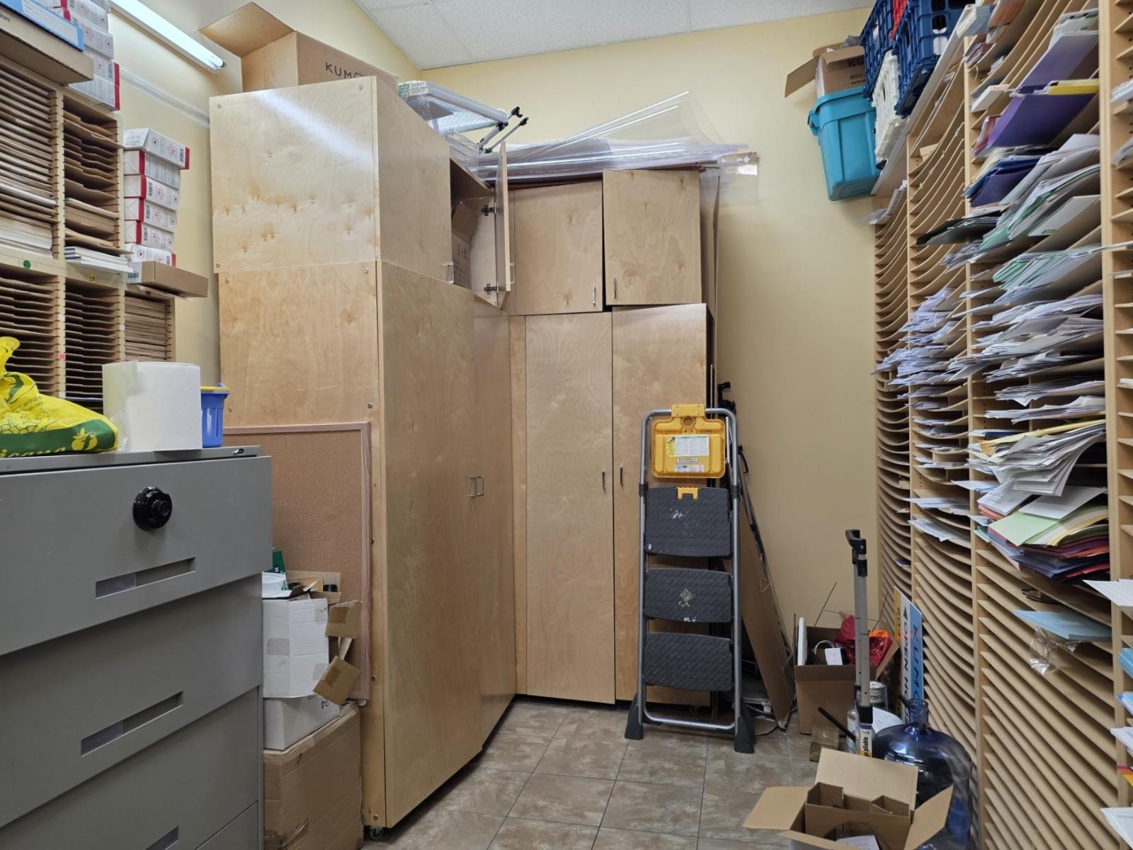 2 12088 75a Avenue Property Photo 15