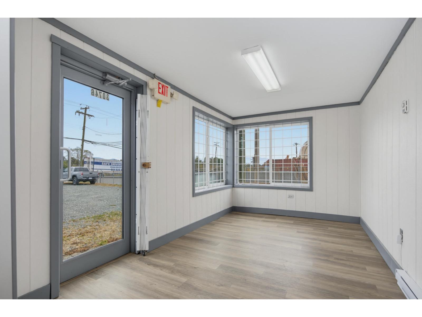 30746 South Fraser Way Property Photo 20