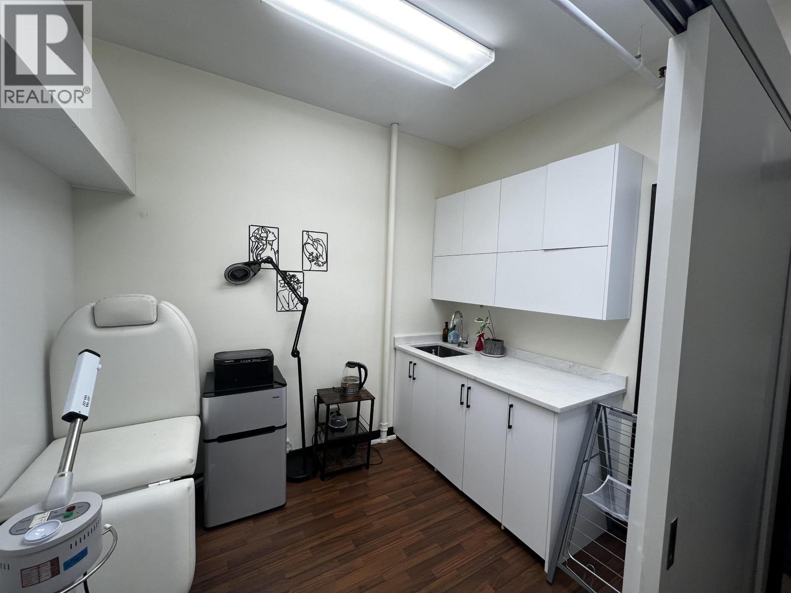 11766 Confidential Property Photo 9