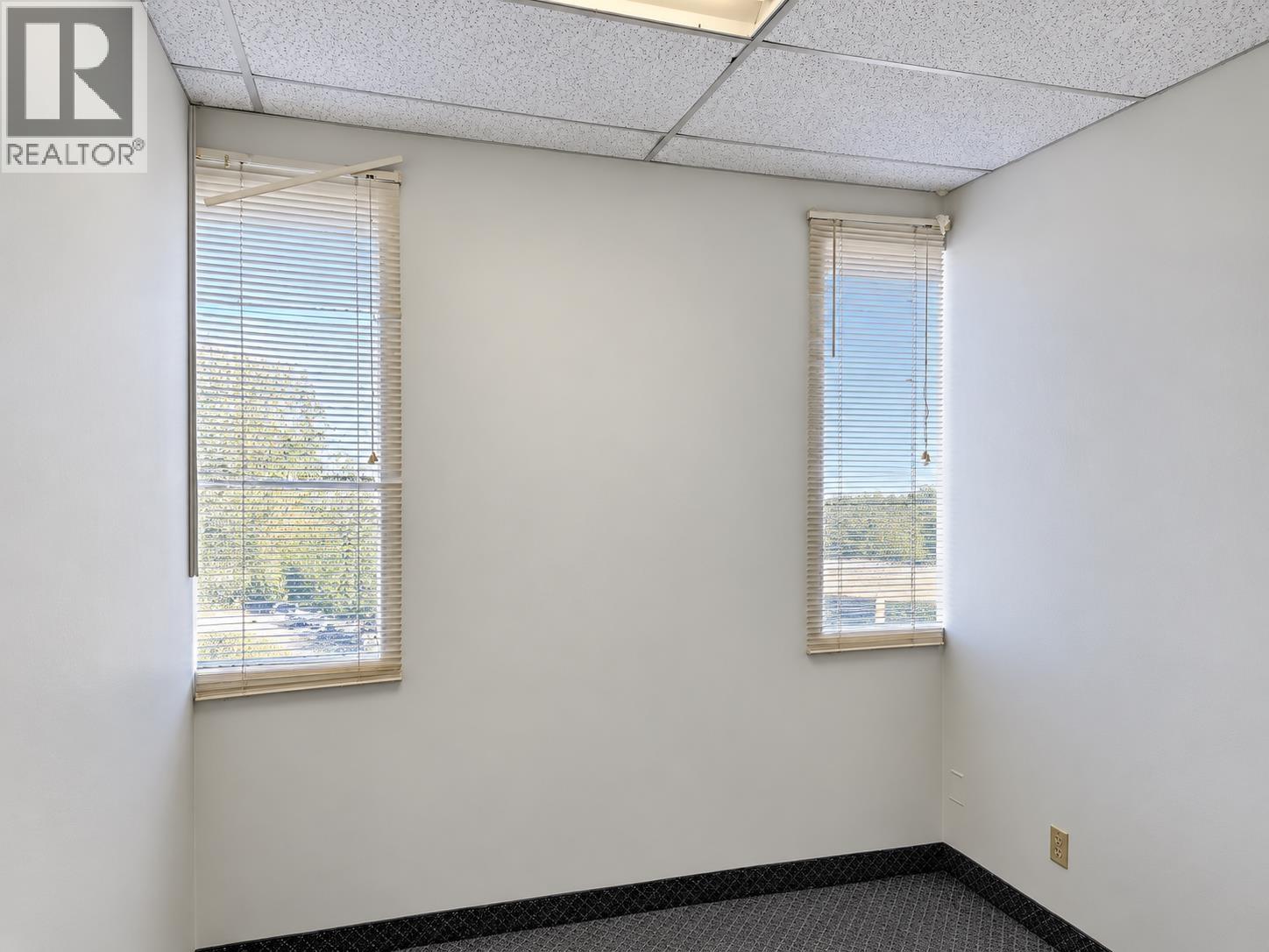 201 927 Brunette Avenue Property Photo 6