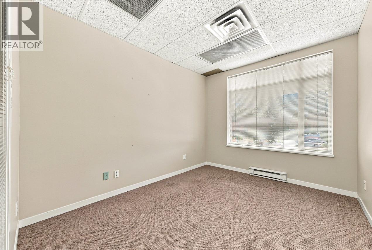 121 3989 Henning Drive Property Photo 26