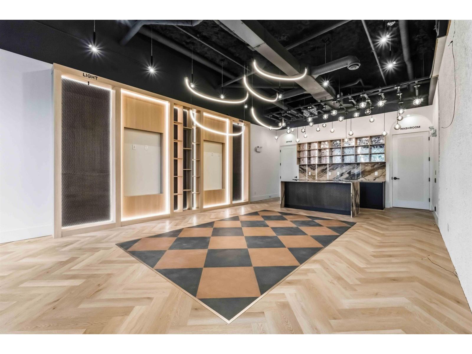A145 20487 65 Avenue Property Photo 10