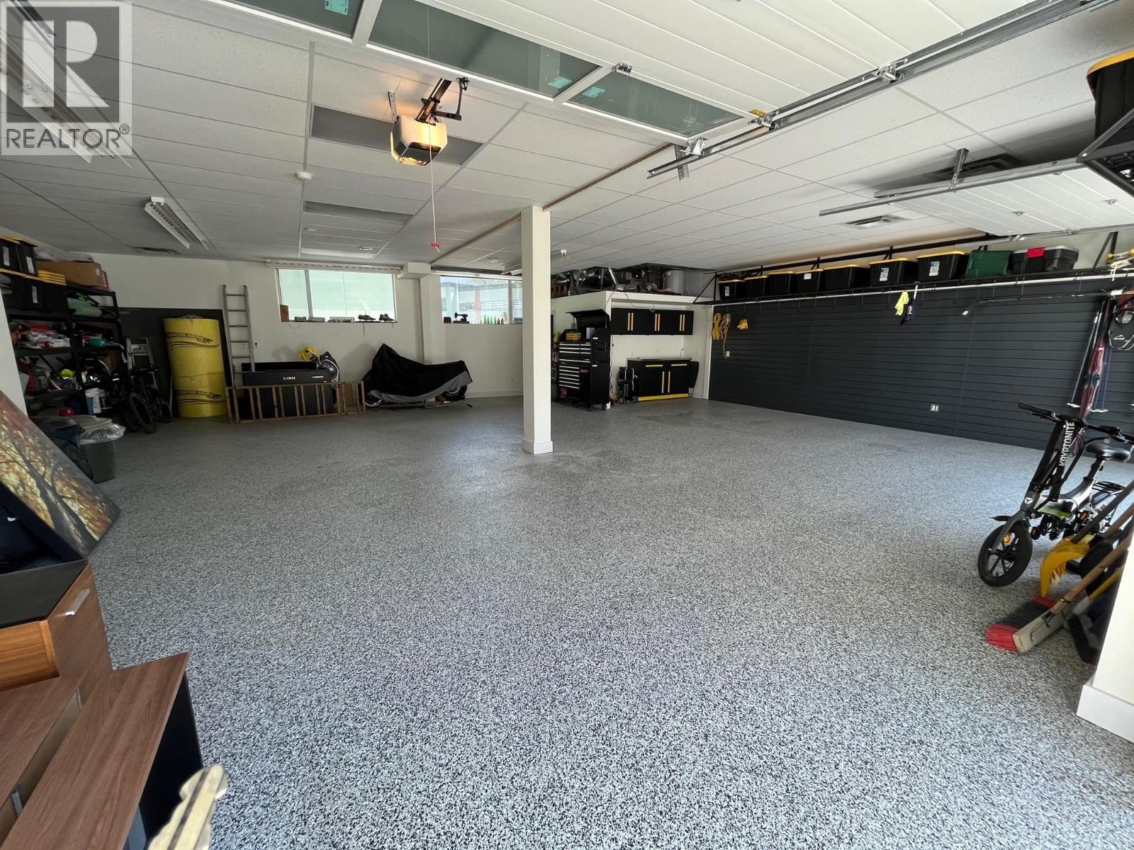 102 1400 Alpha Lake Road Property Photo 7