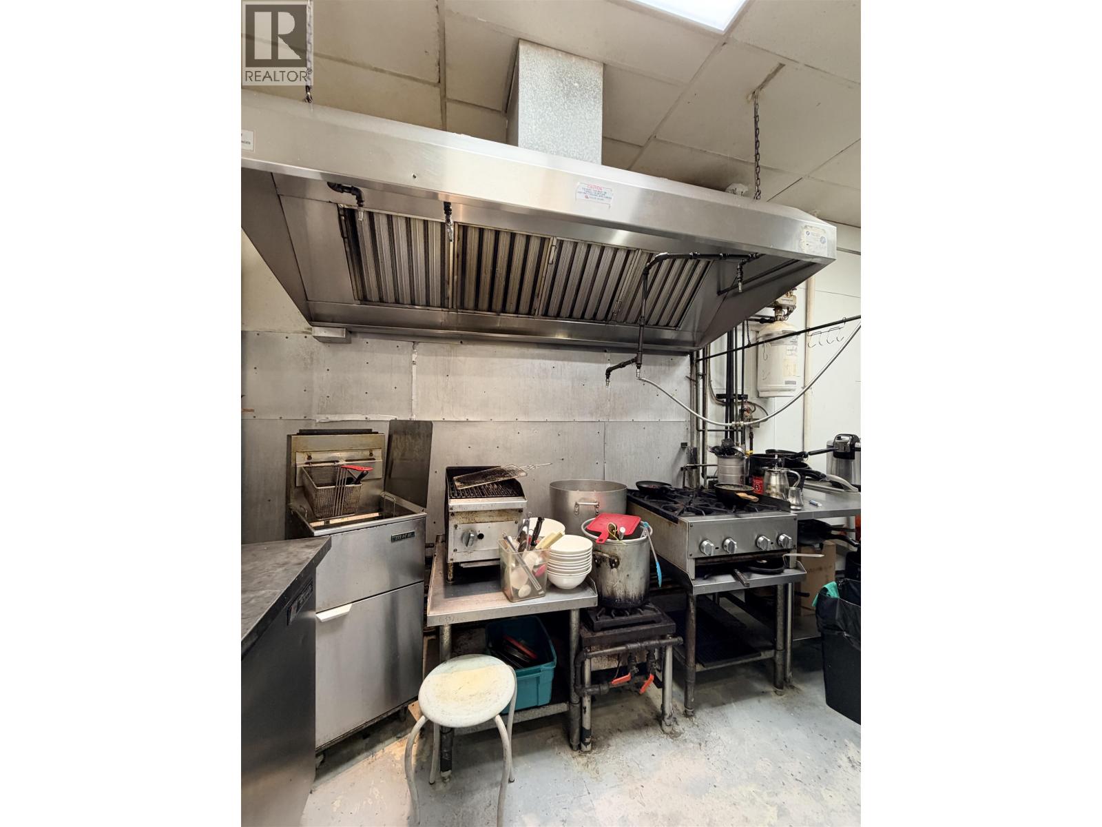 822 20th Street Property Photo 3