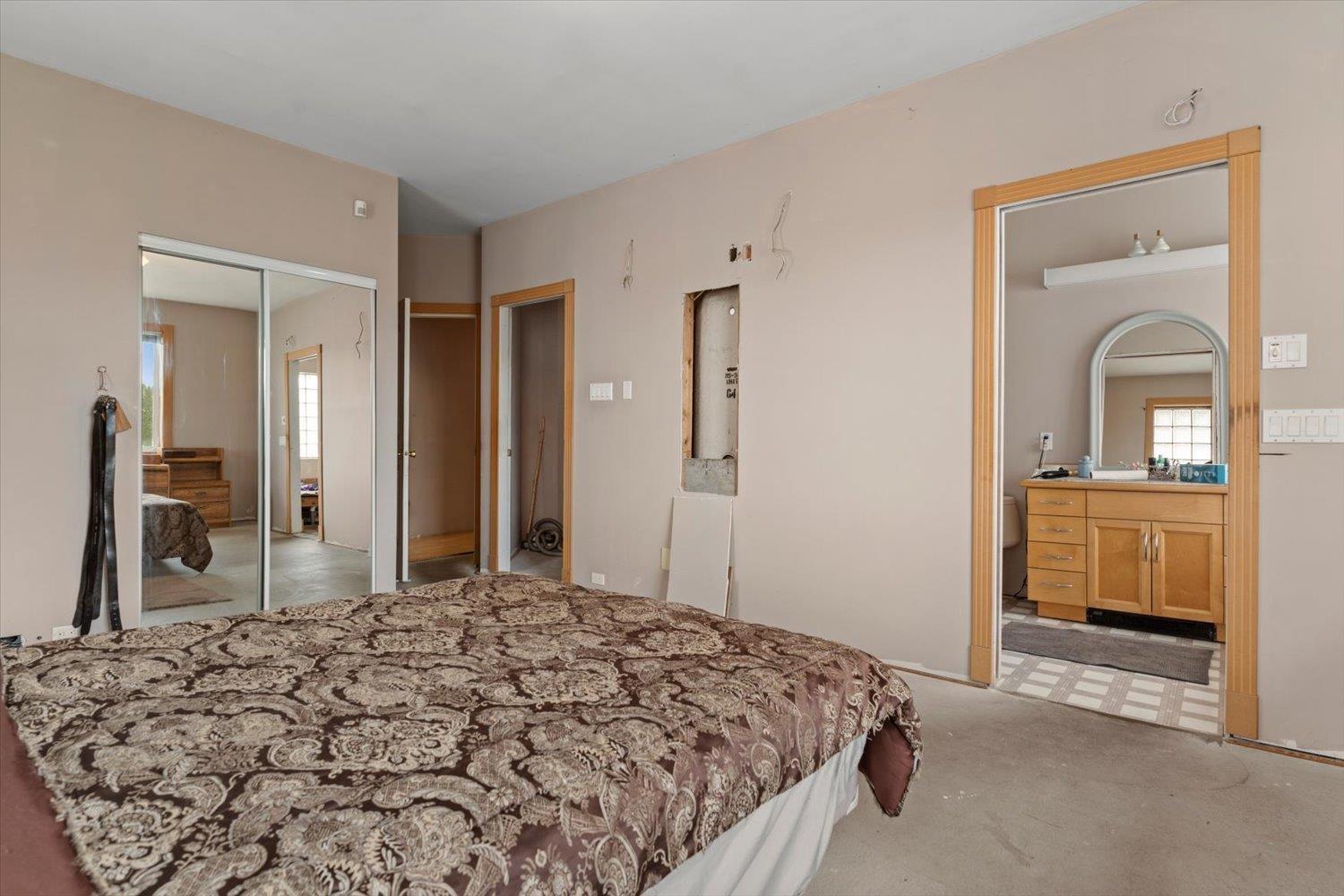 2203 Windsor Street Property Photo 21