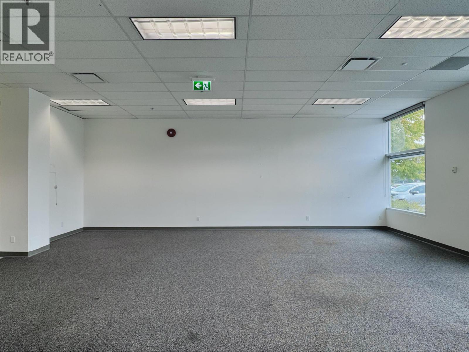 132 13888 Wireless Way Property Photo 5