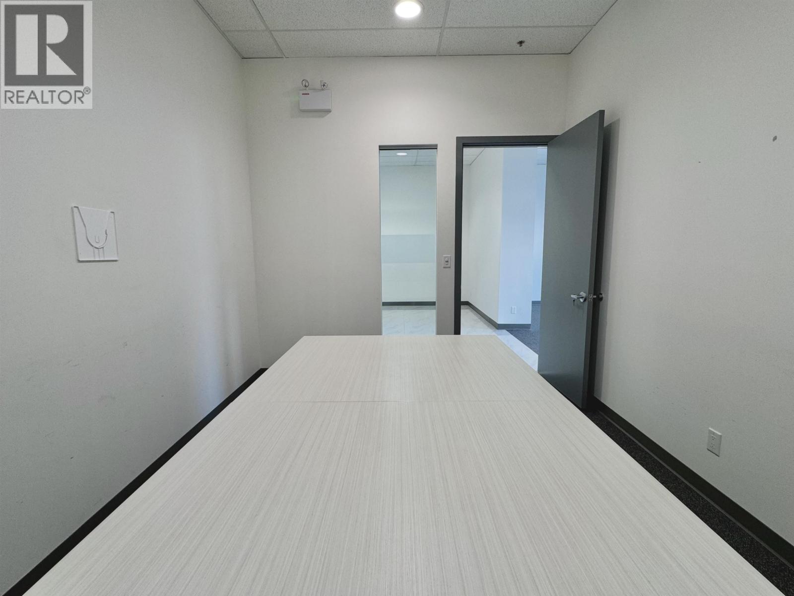132 13888 Wireless Way Property Photo 12
