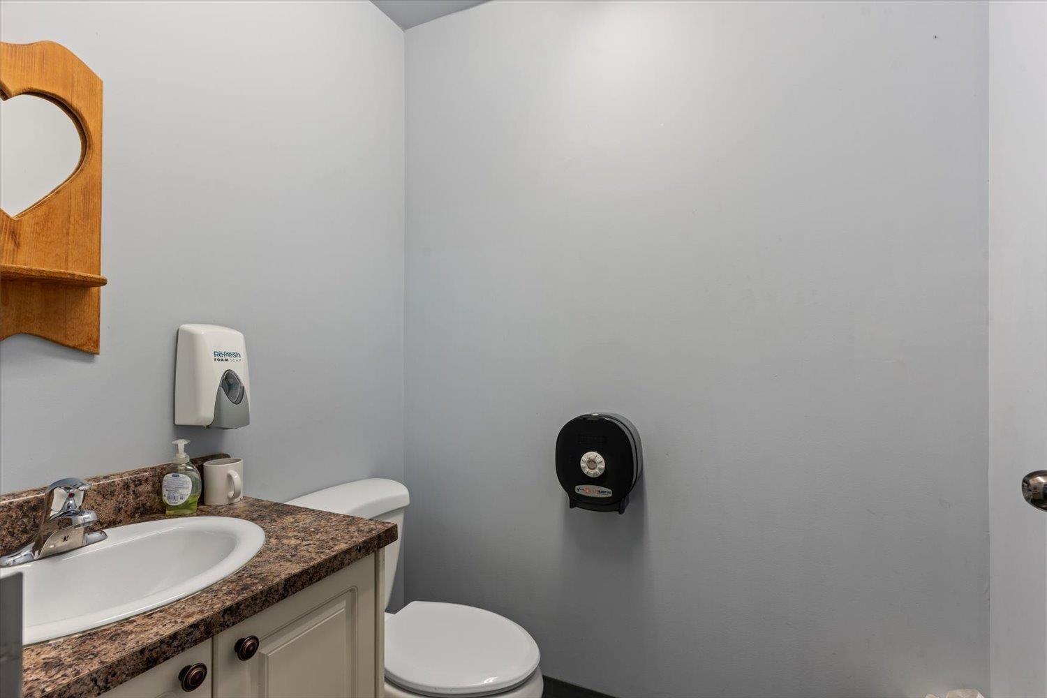 101 & 102 33425 Maclure Road Property Photo 29
